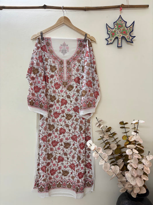 Georgette Aari Embroidered Unstitched Kurta