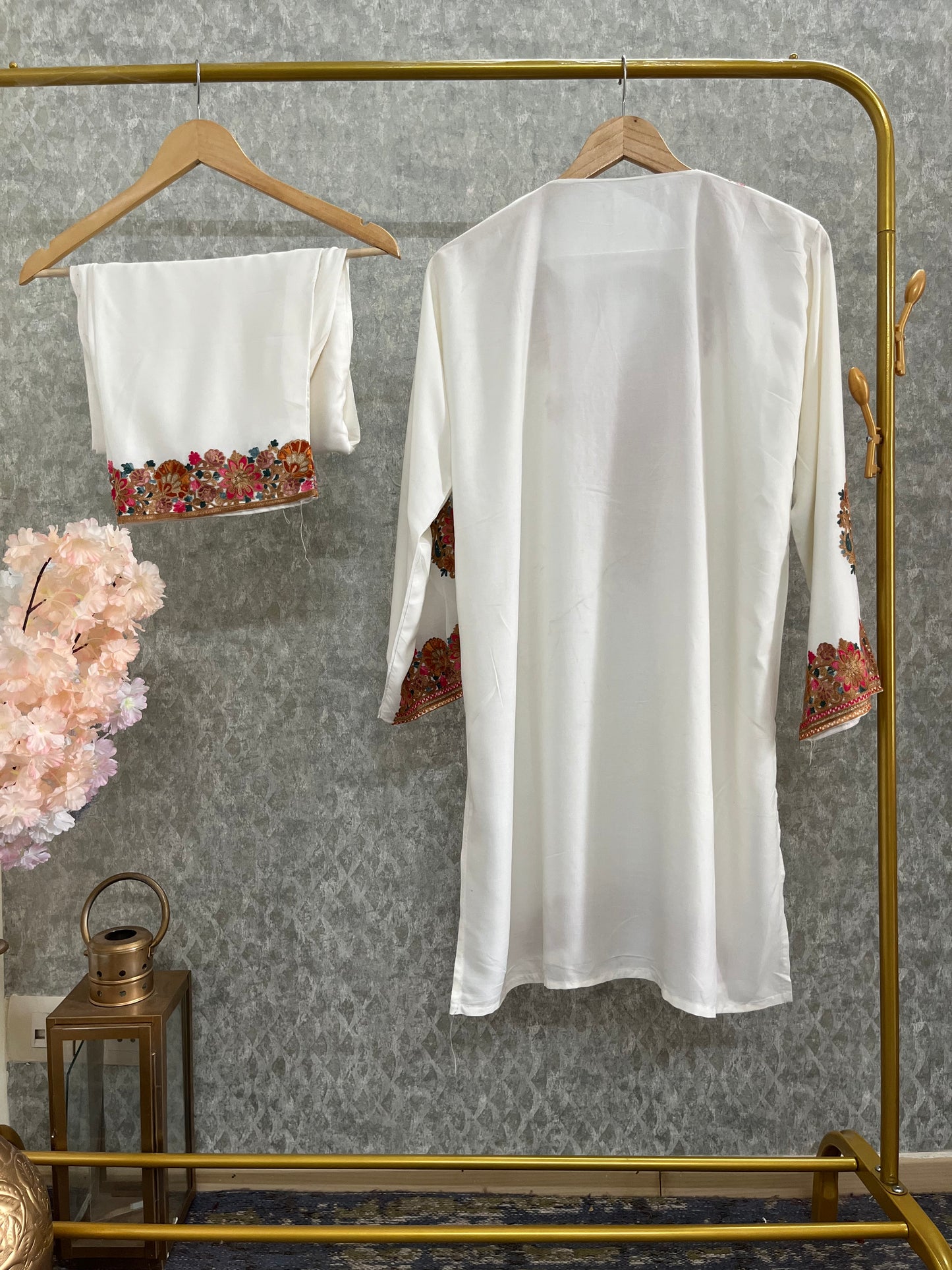 Off White Cotton Stitched Co-ord Set( 44)