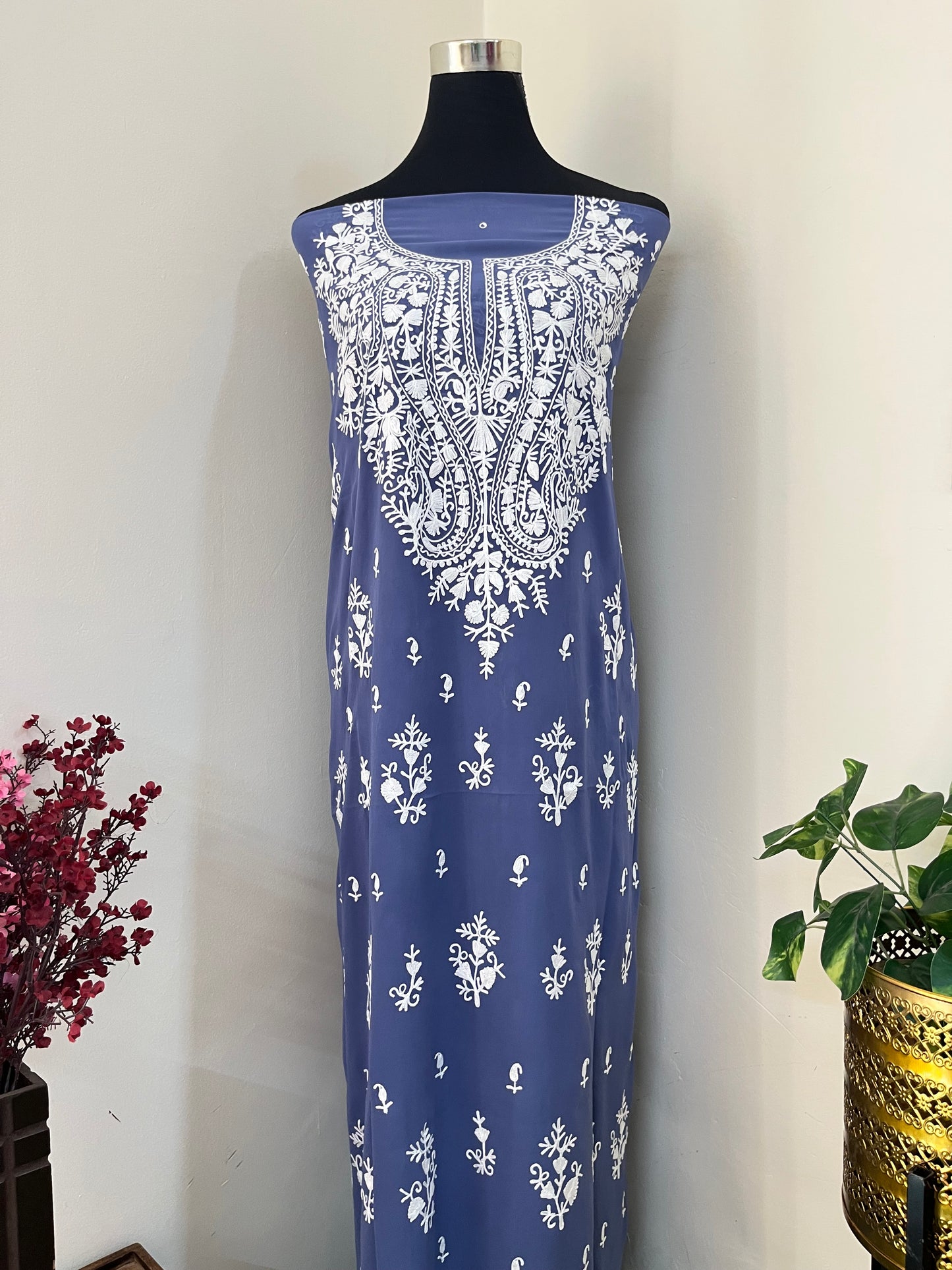 Lilac Georgette Kashmiri Unstitched Kurta Material