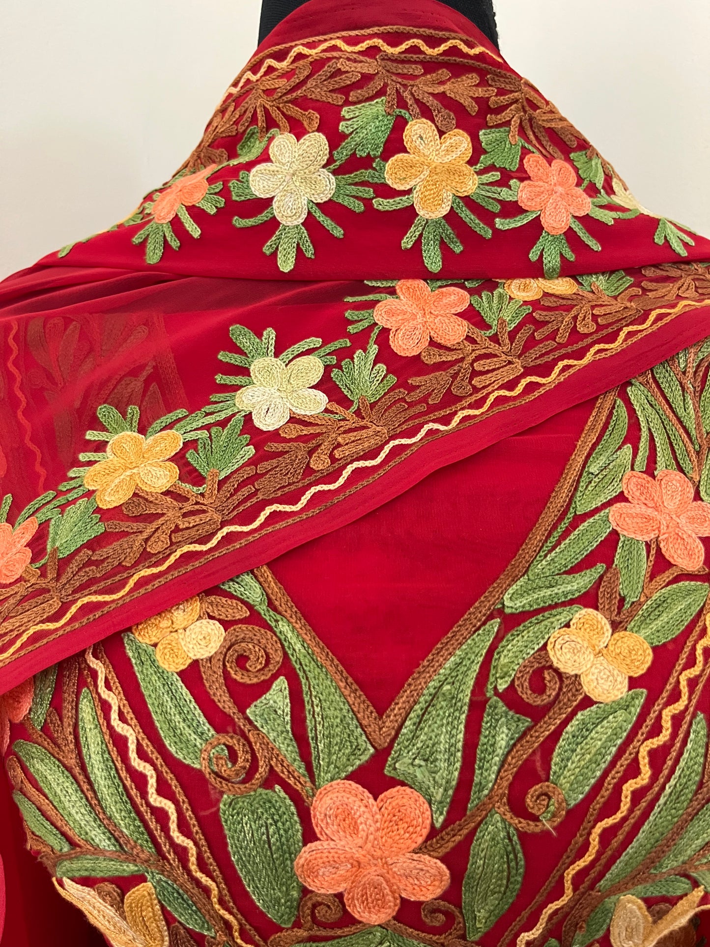 Red Georgette 3 Pc Kashmiri Suit