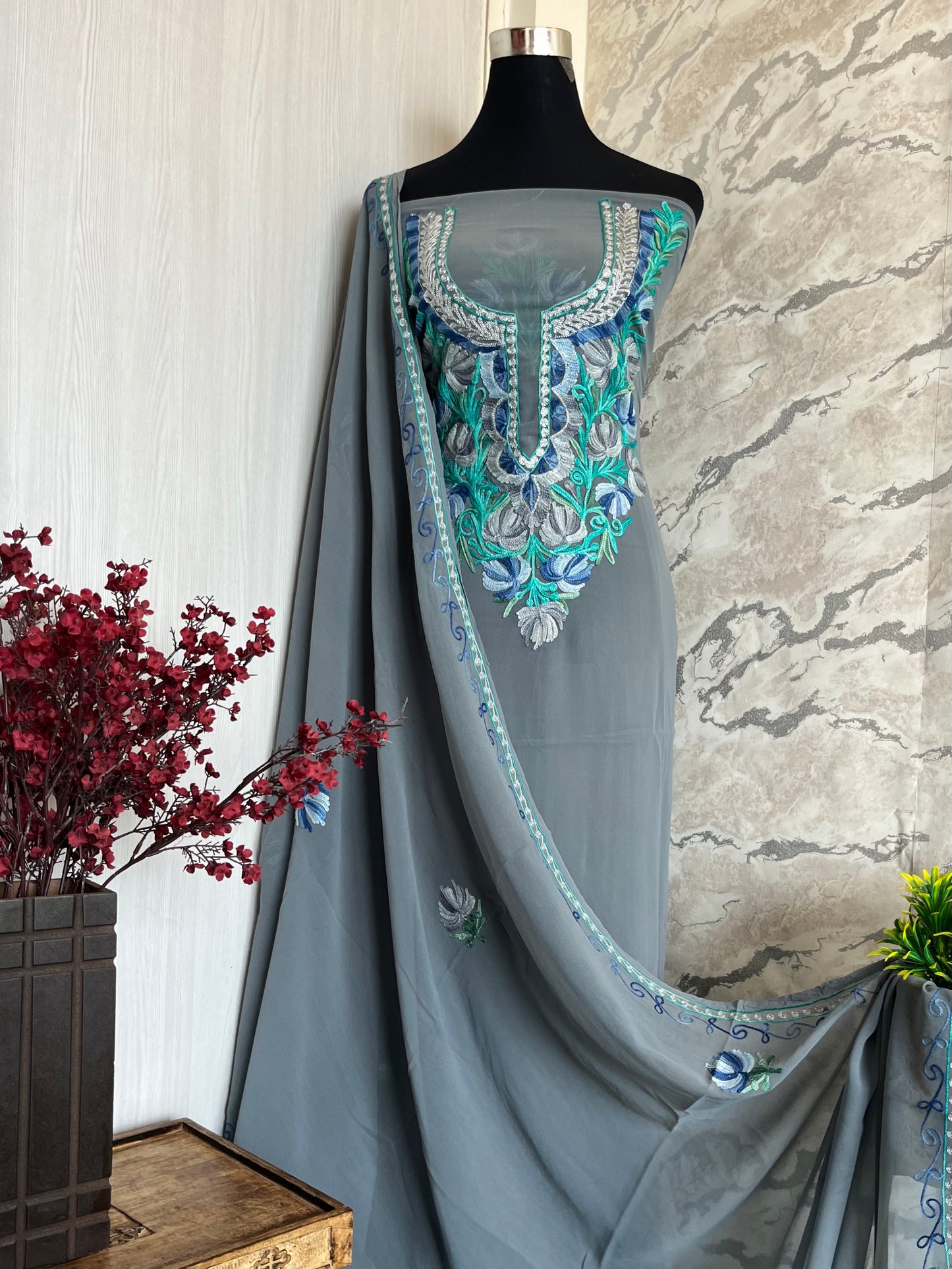 Grey Georgette 2Pc Aari Embroidered Suit Set