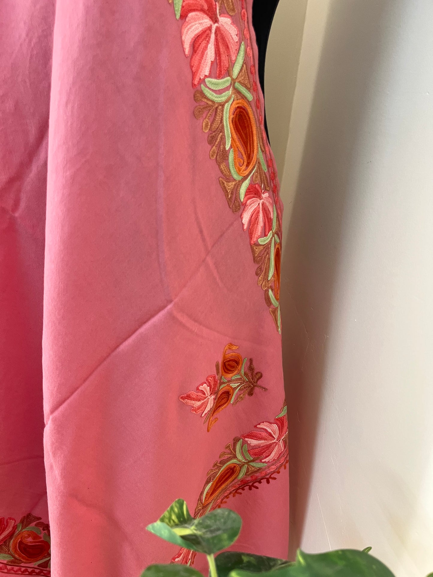 Soft Pink Fine Semi Pashmina Aari Embroidered stole