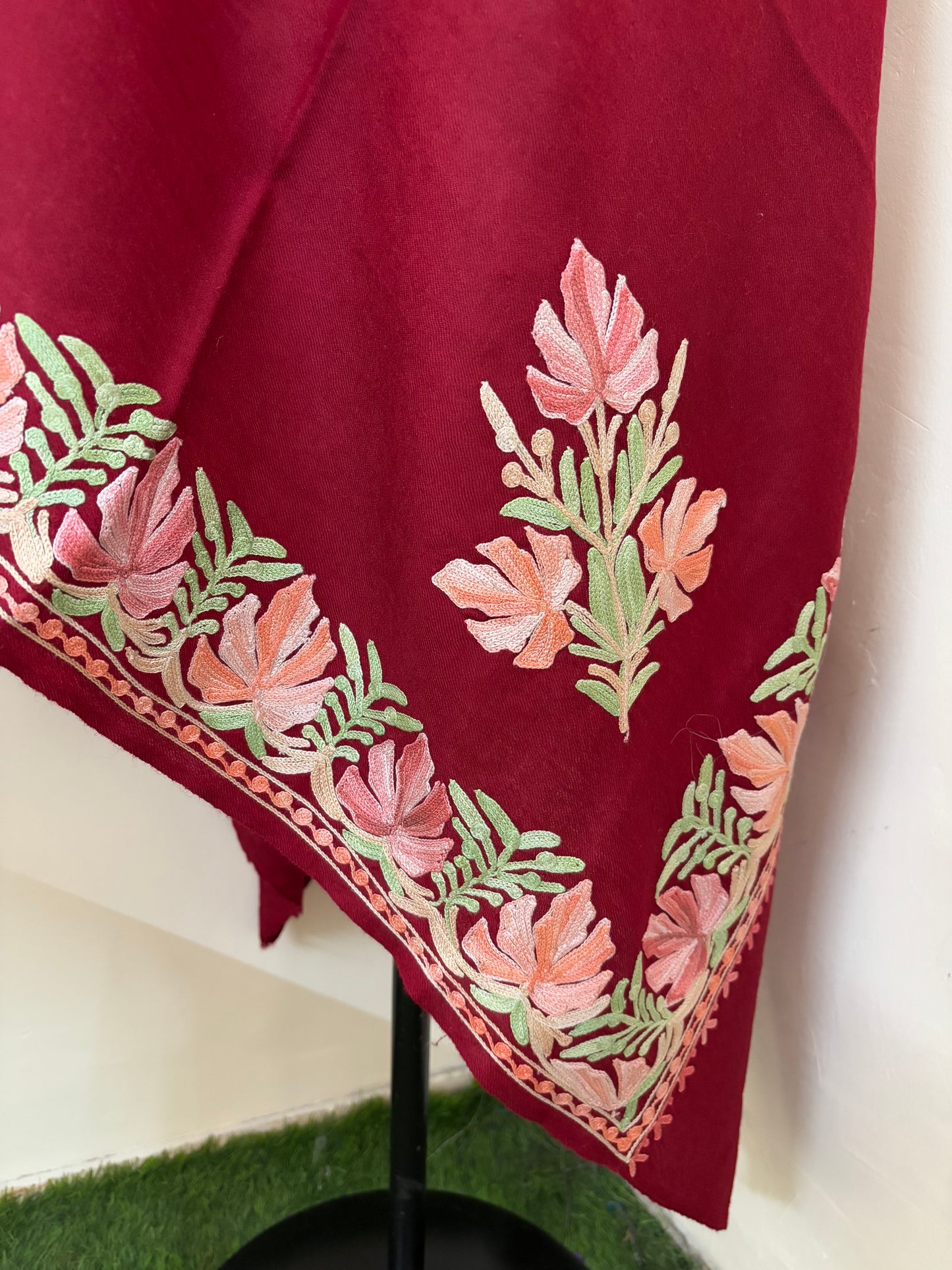 Maroon Fine Semi Pashmina Aari Embroidered stole