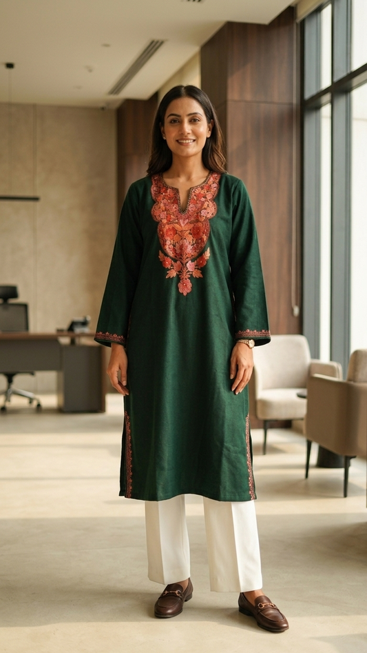 Green Aari Embroidered Wool Pheran