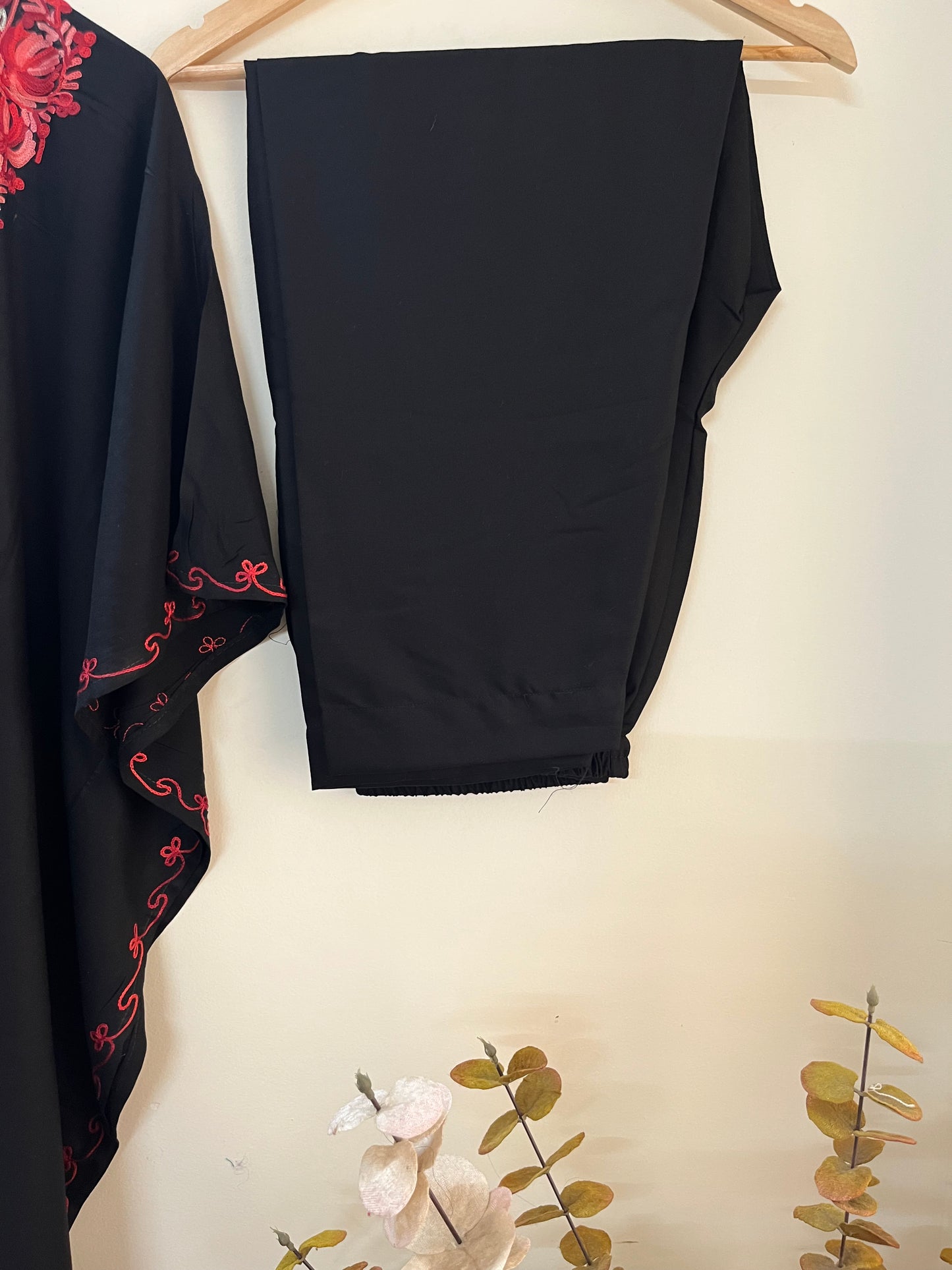 Black Red Muslin Cotton Kashmiri Kaftan Set