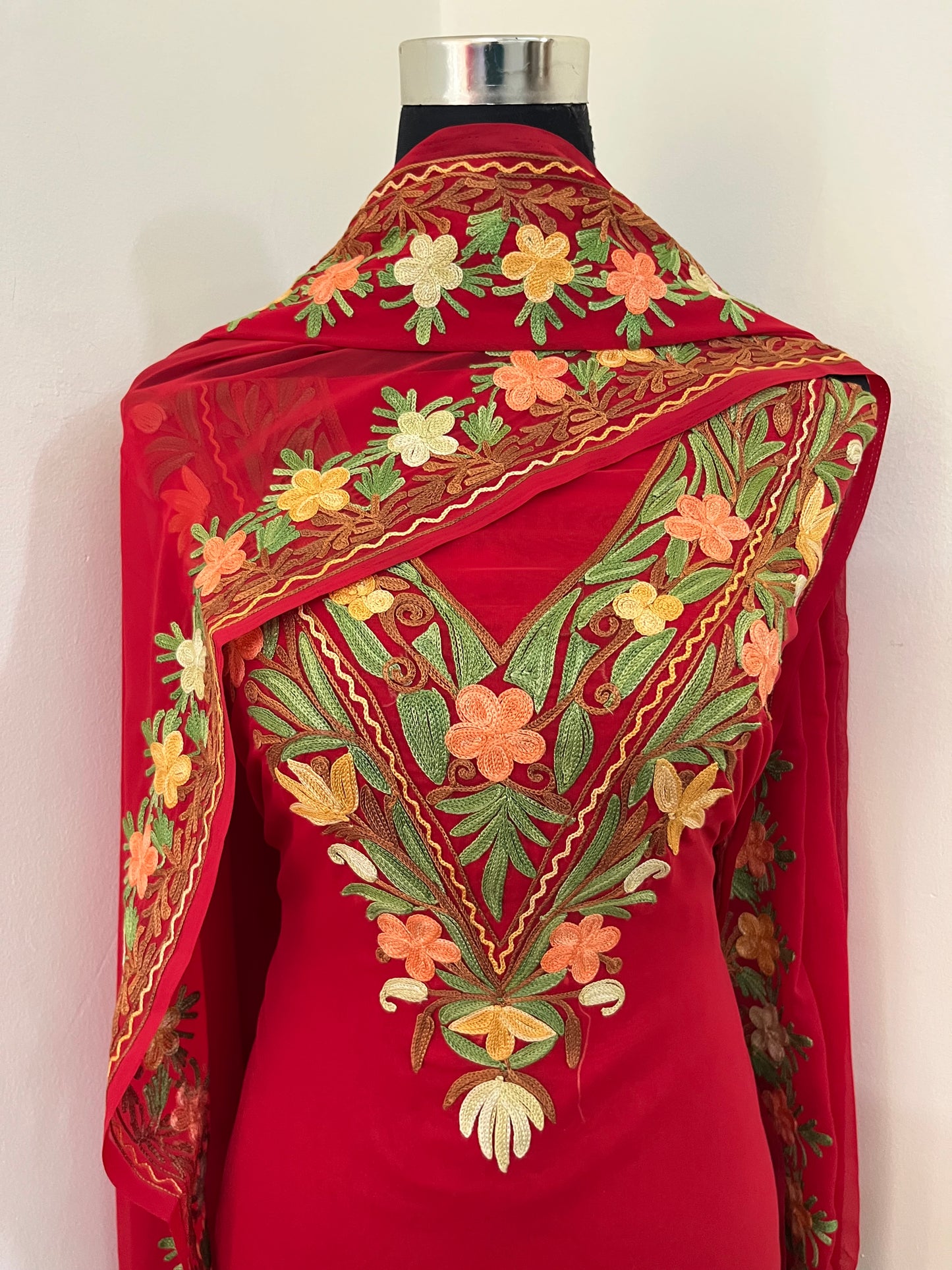 Red Georgette 3 Pc Kashmiri Suit
