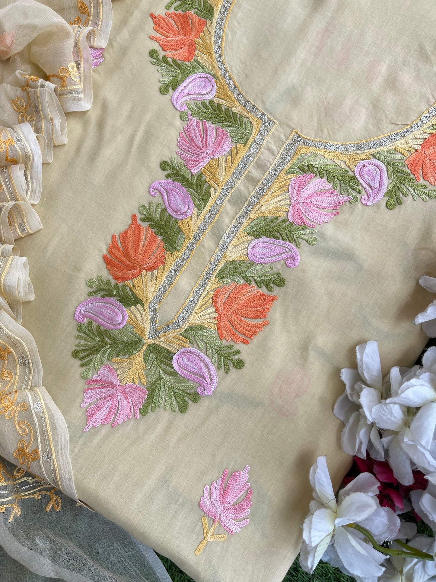 Beige Muslin Cotton Jaal Sleeves Kashmiri 3pc Suit