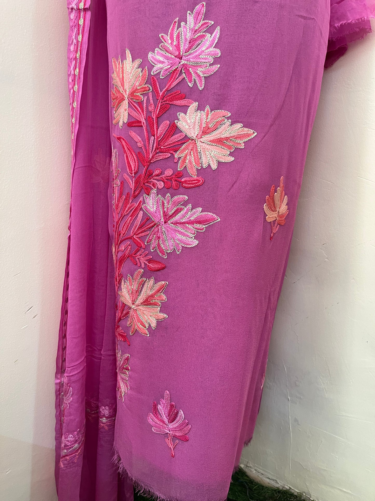 Mauve Pure Georgette Aari Embroidered Suit