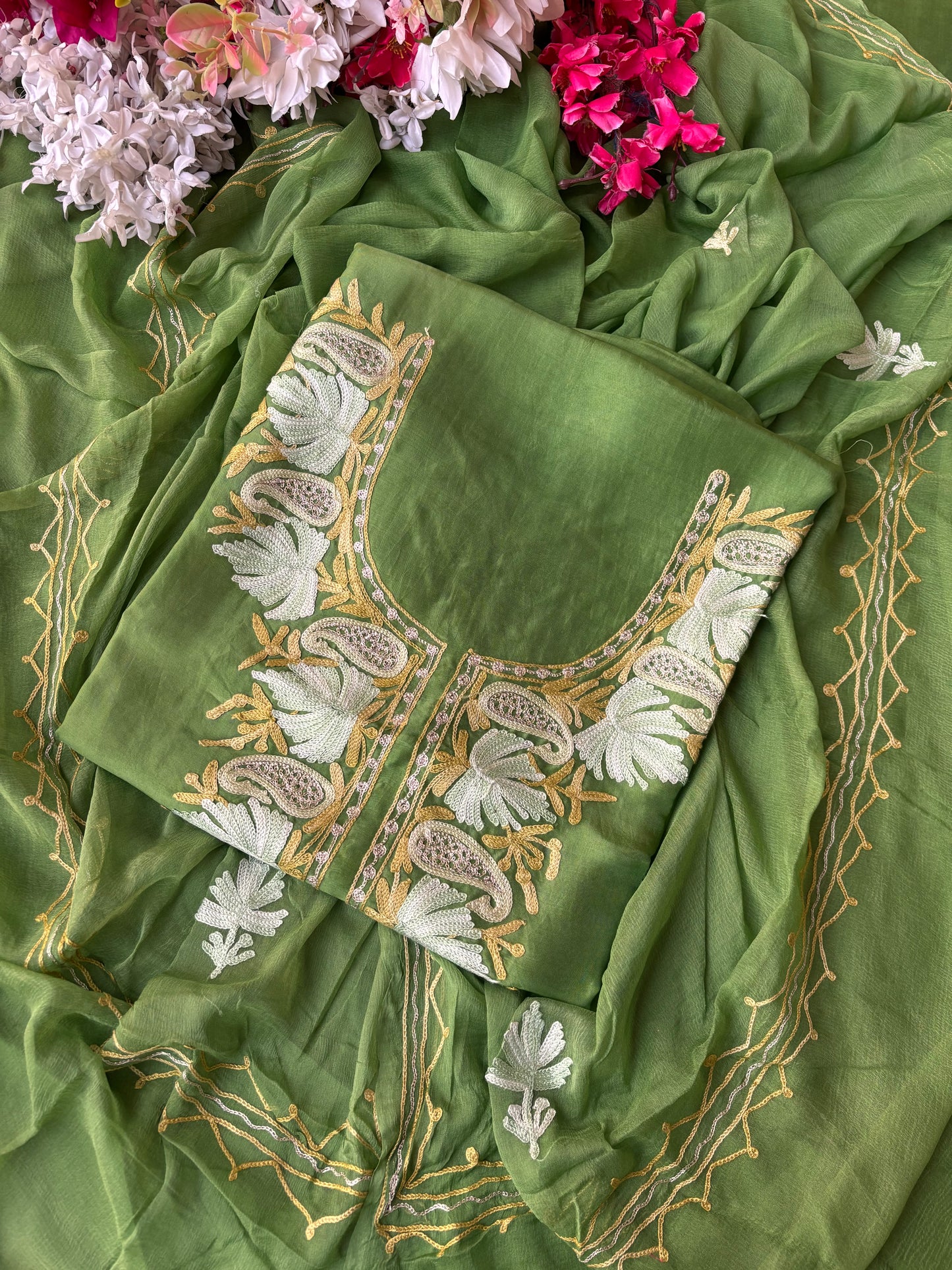 Lawn Green Opada Silk Kashmiri Suits