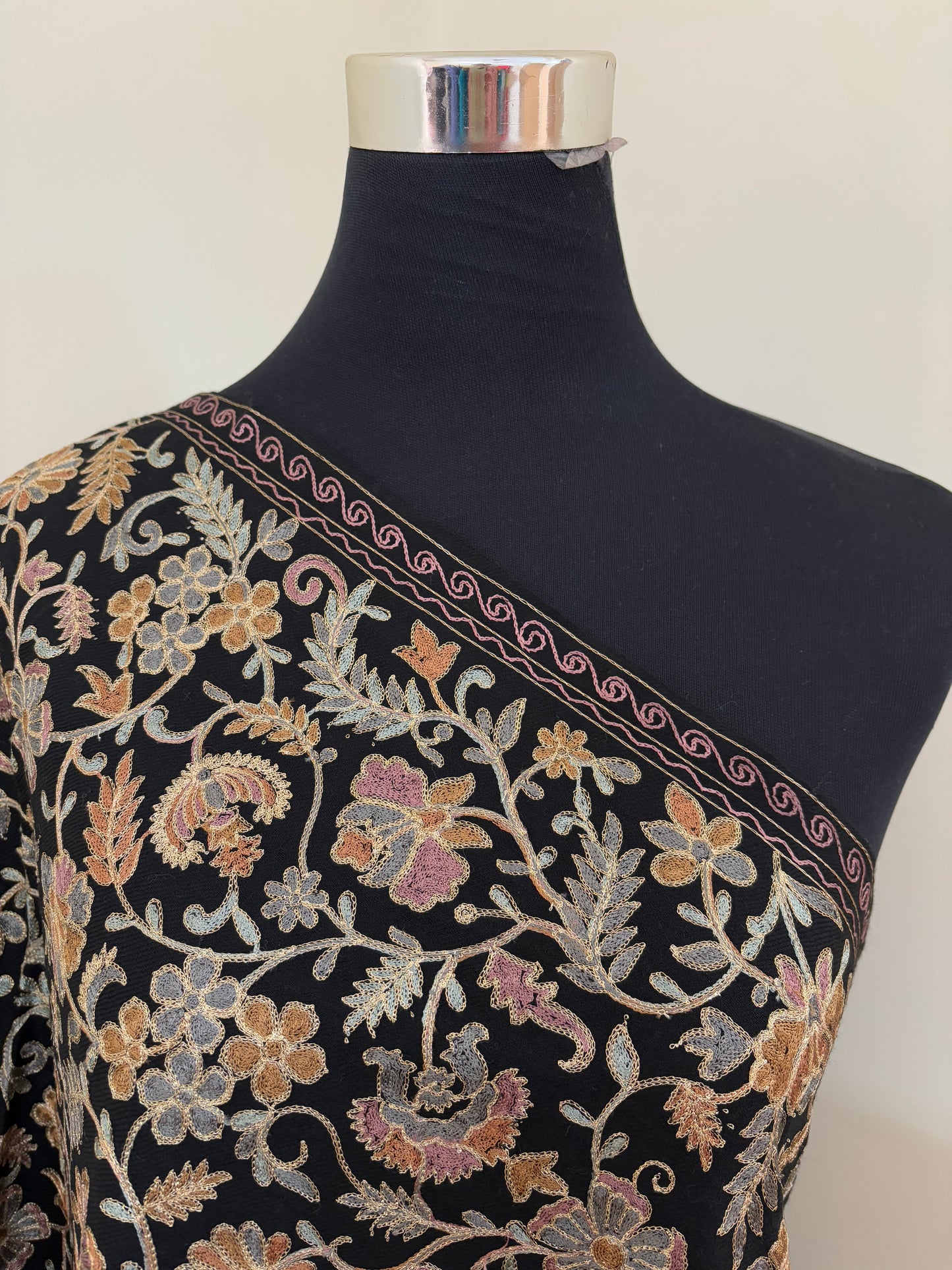 Black Jaal Embroidered Kashmiri stole