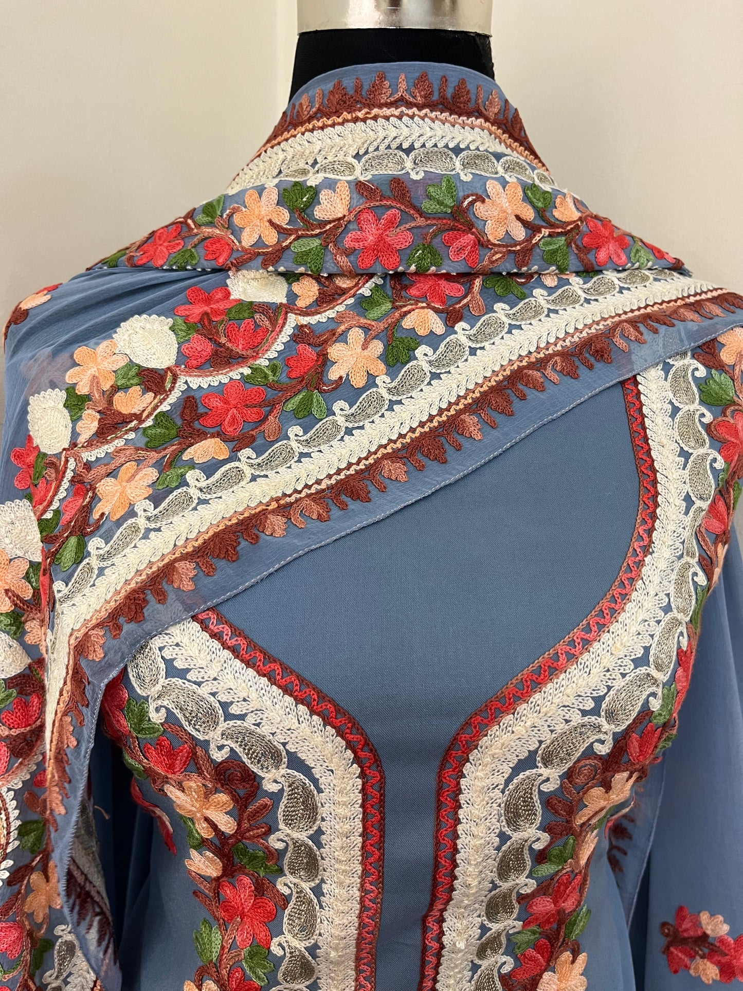 English Blue Rayon Cotton Kashmiri 3pc set