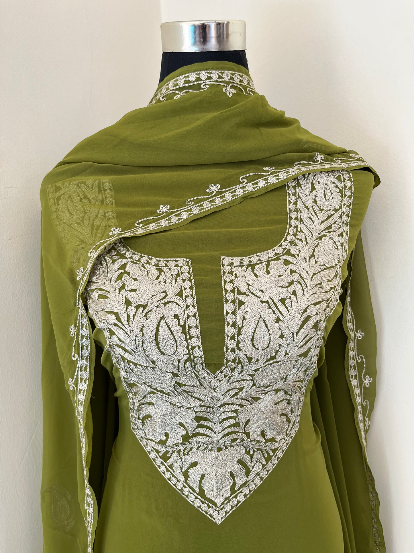 Henna Green Georgette 3pc Kashmiri Tilla Suit