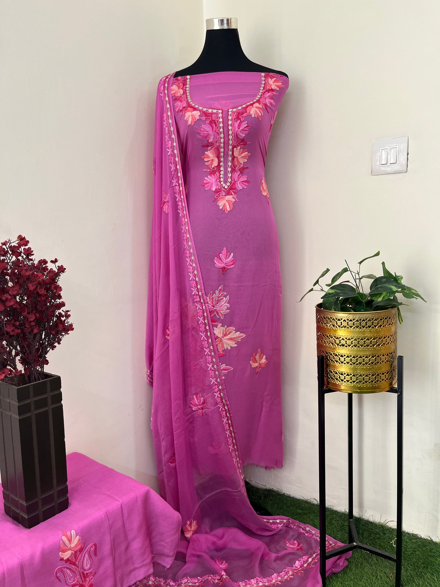 Mauve Pure Georgette Aari Embroidered Suit