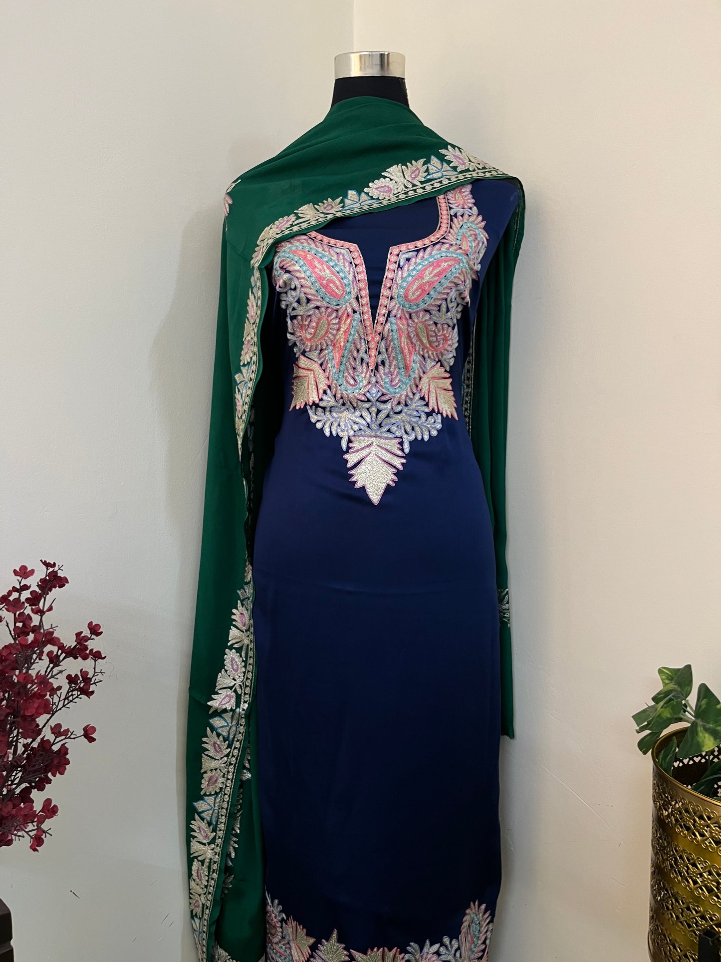Kalaa’ Royal Blue 3D Crape Kashmiri Suit