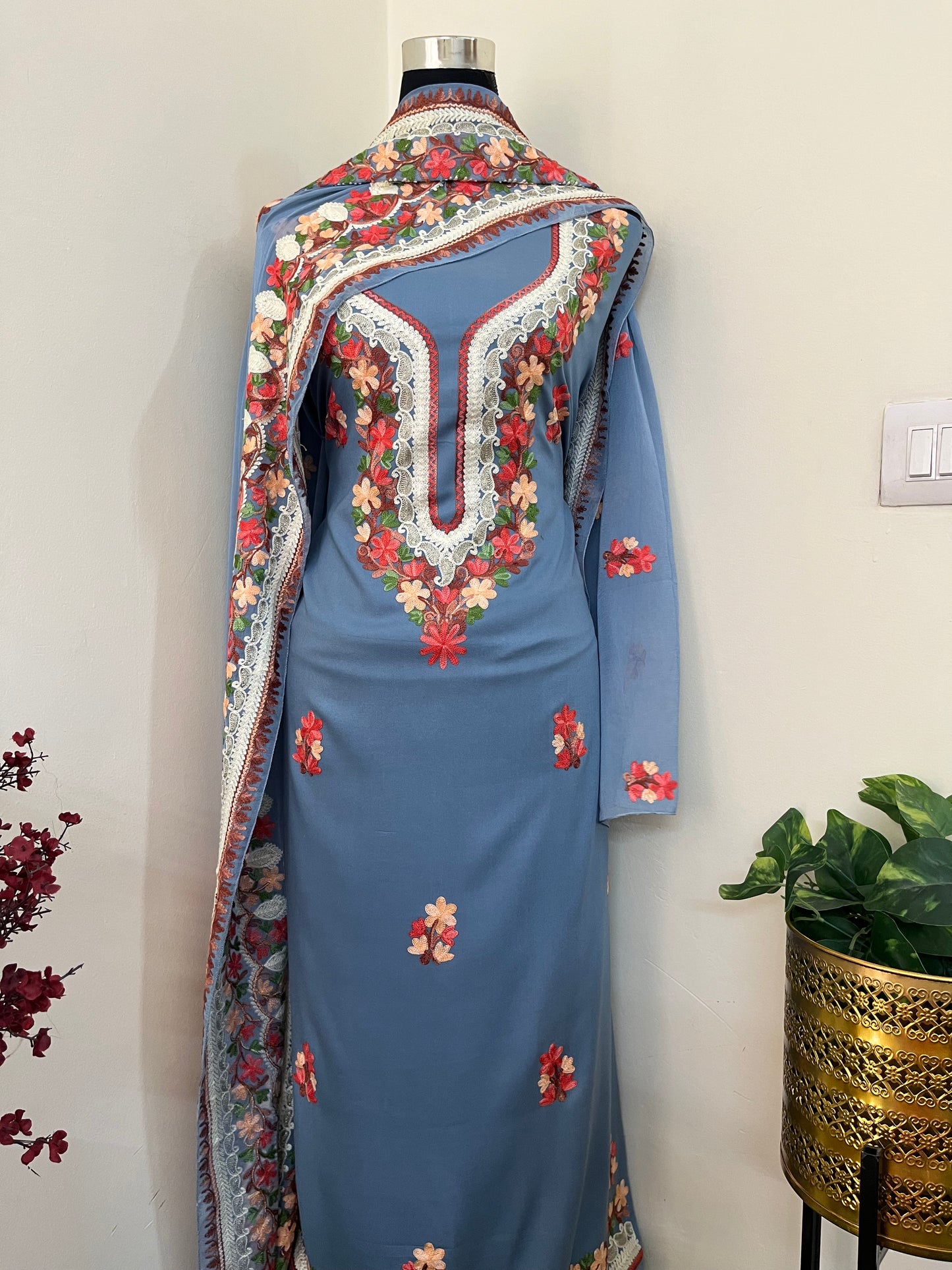 English Blue Rayon Cotton Kashmiri 3pc set