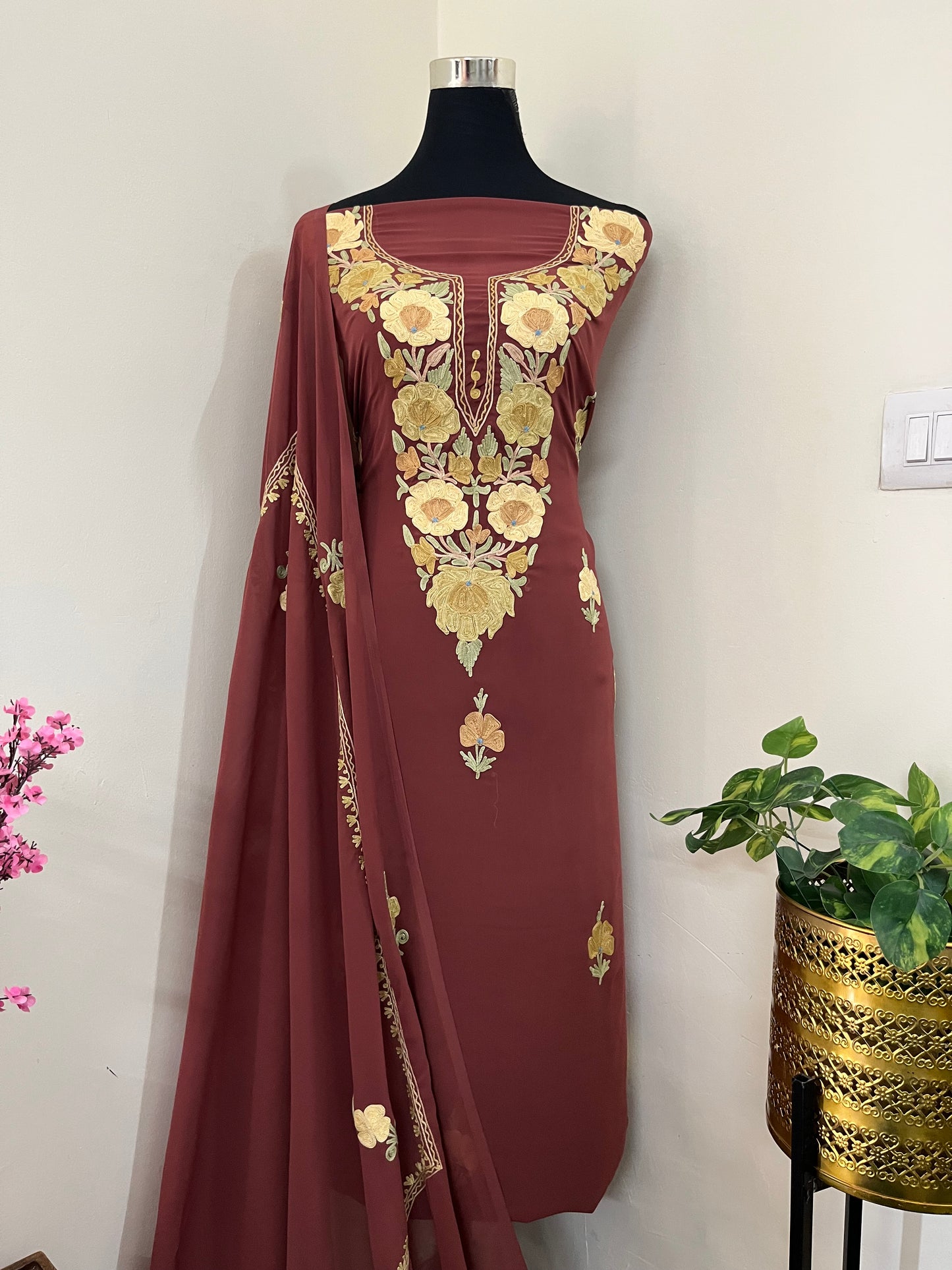 Georgette 3 Pc Aari Embroidered Suit
