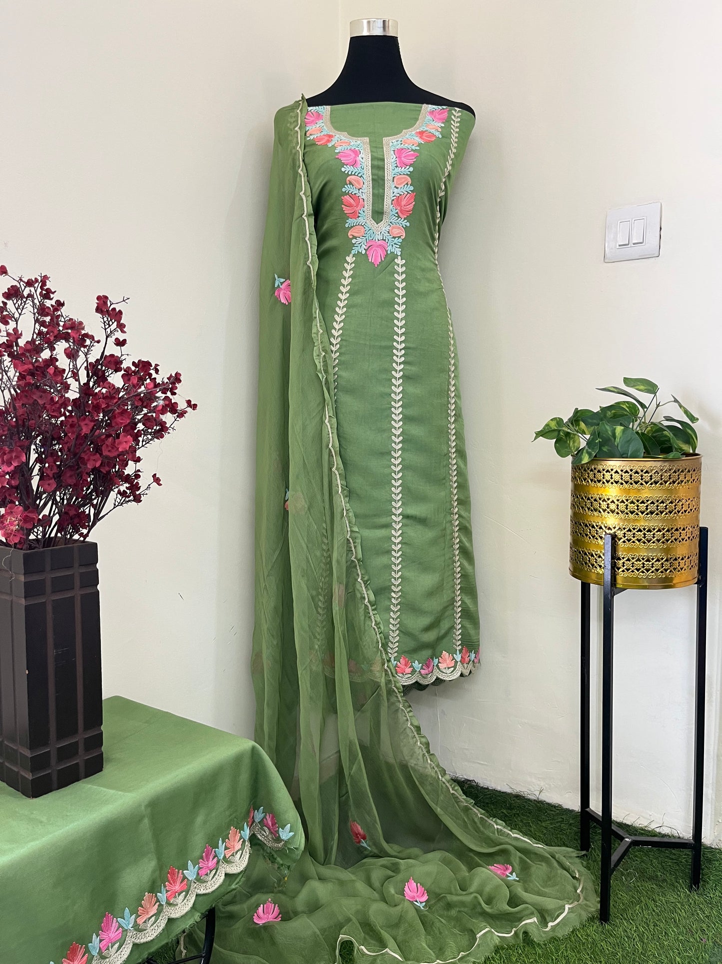 Sanam’ Silk Aari Embroidered Suit material