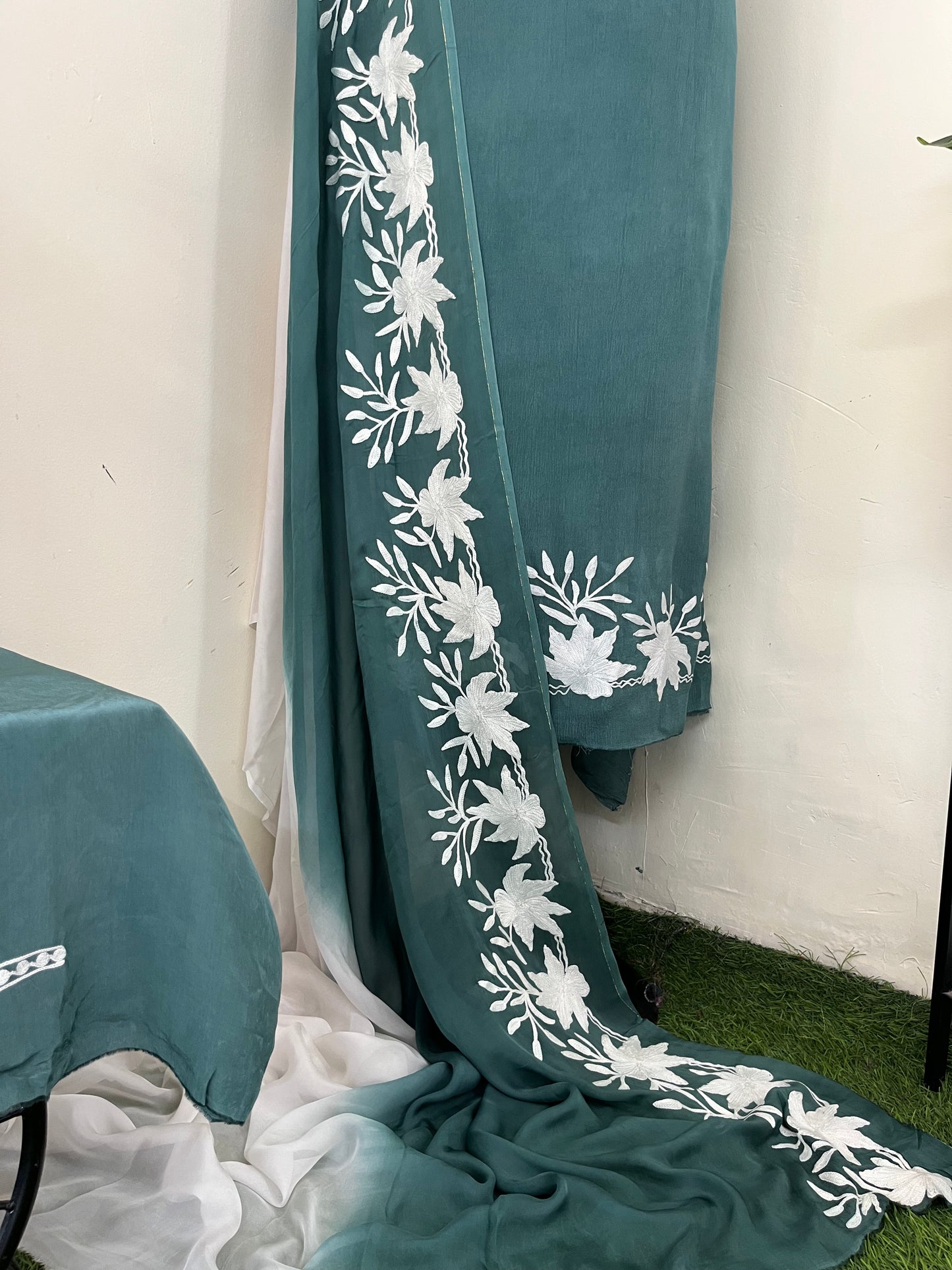 Chinon 3 Pc Aari Embroidered Suit
