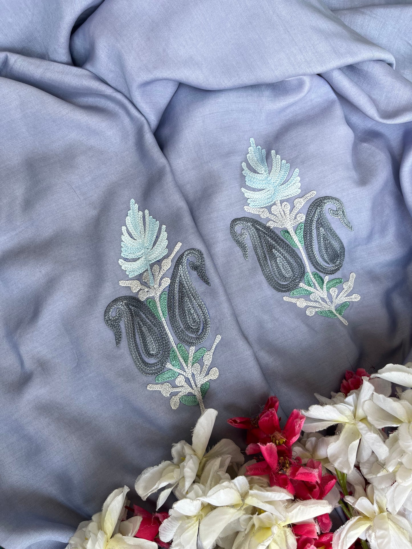 English Grey Muslin Cotton Jaal Sleeves Kashmiri 3pc Suit