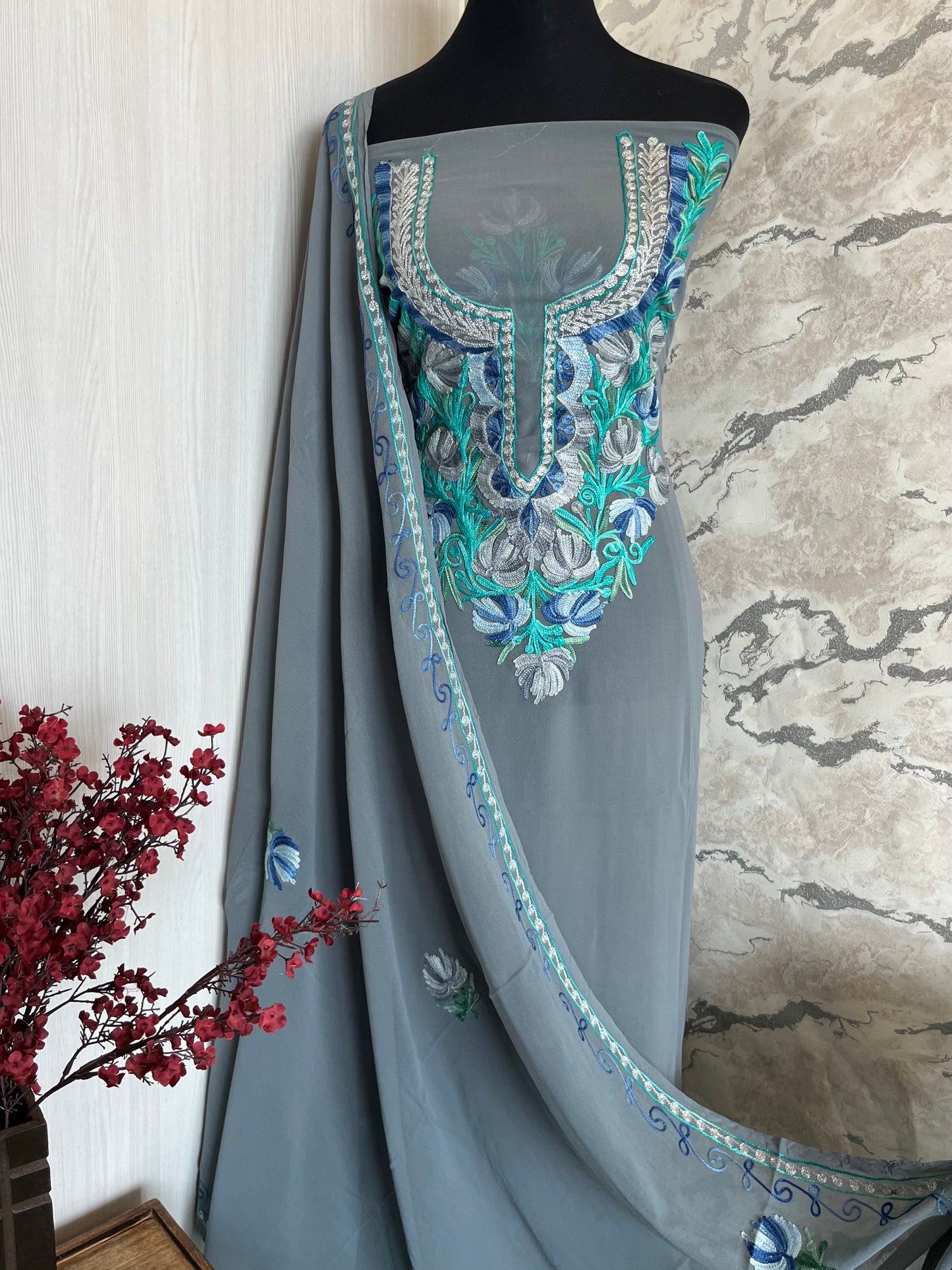 Grey Georgette 2Pc Aari Embroidered Suit Set