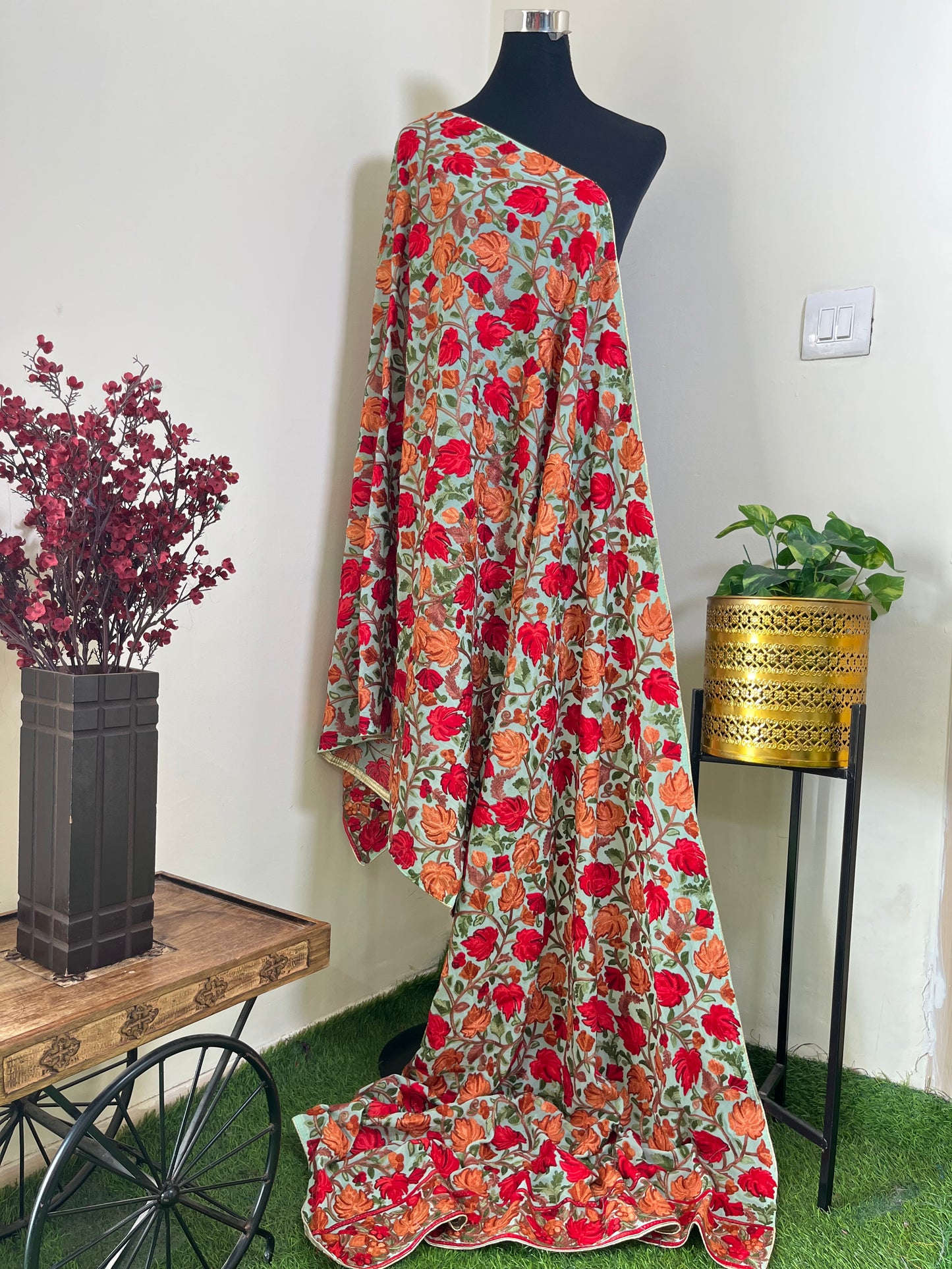 Kashmiri Georgette Odhni