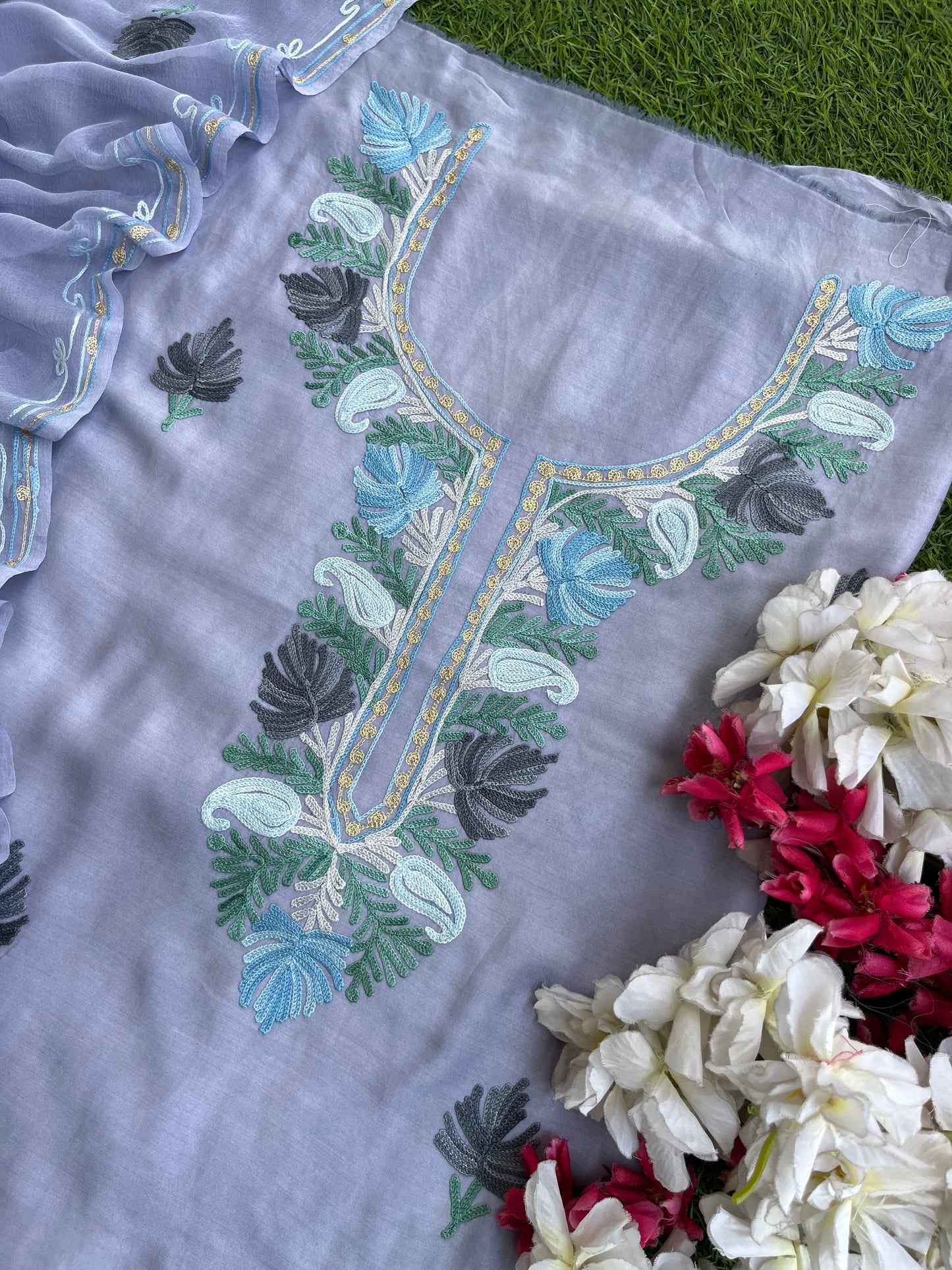 English Grey Muslin Cotton Jaal Sleeves Kashmiri 3pc Suit
