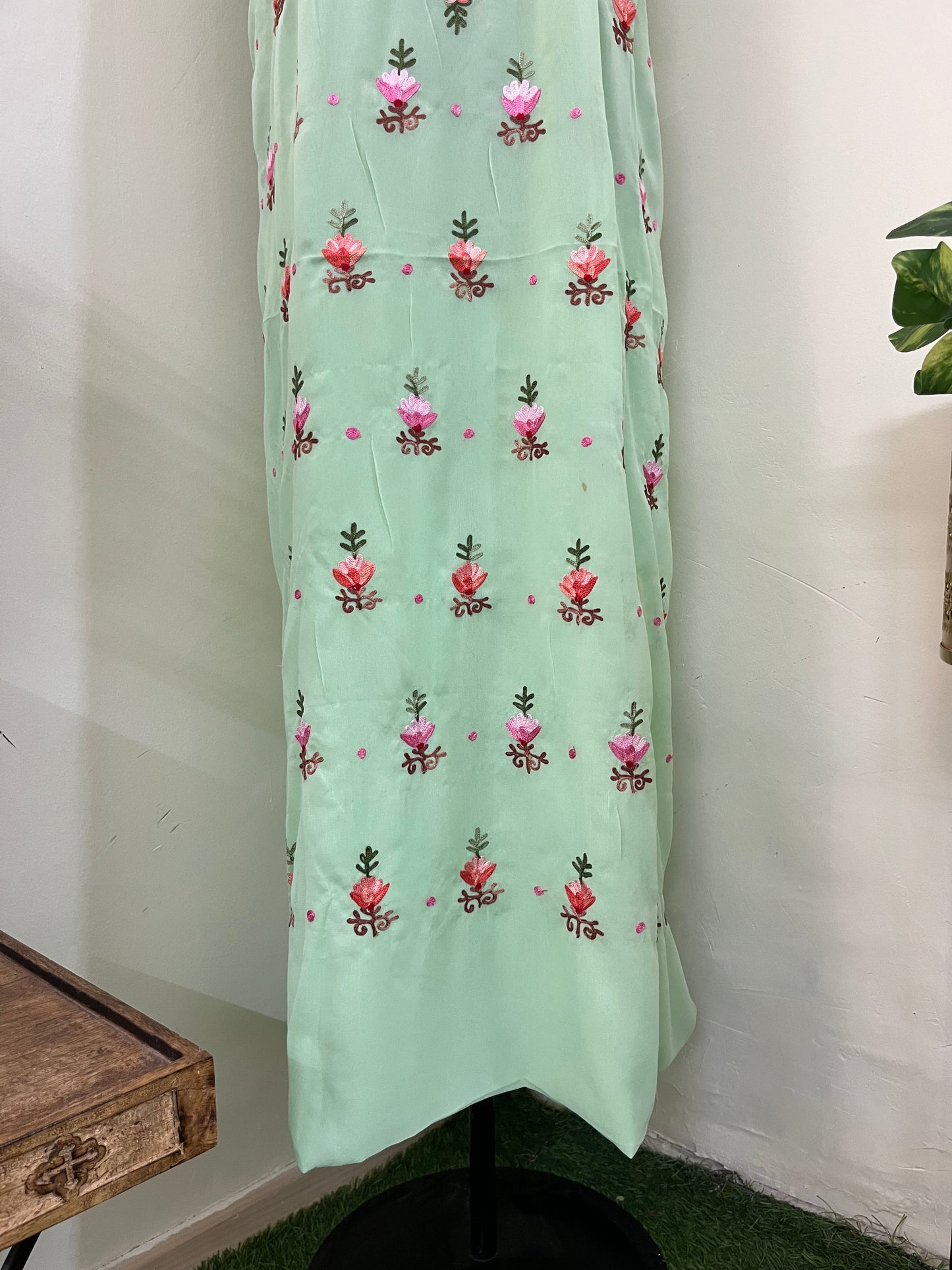 Tea Green Georgette Kashmiri Kurta Material