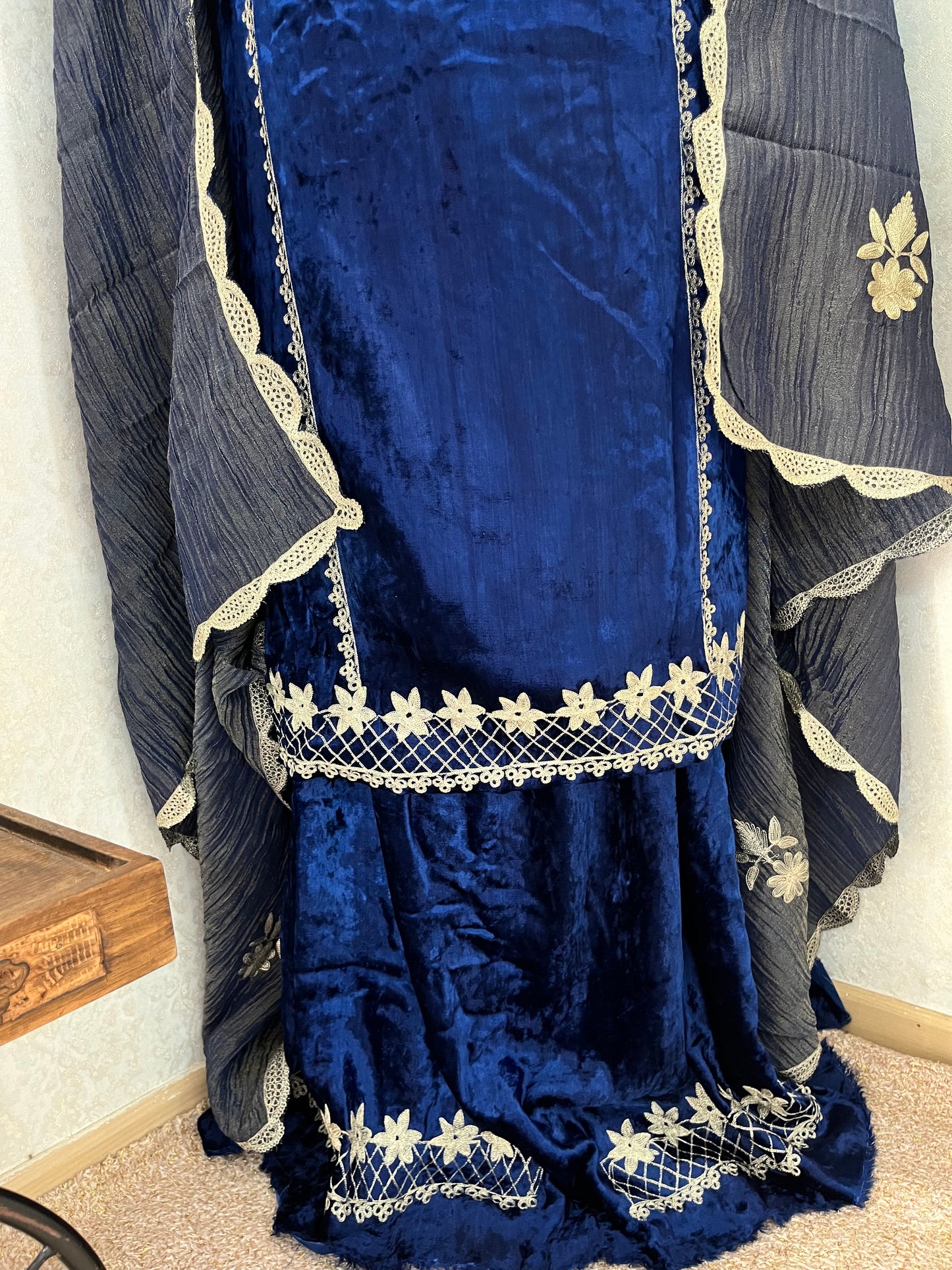 Navy Blue Tilla Pure Makhmal 3pc Suit