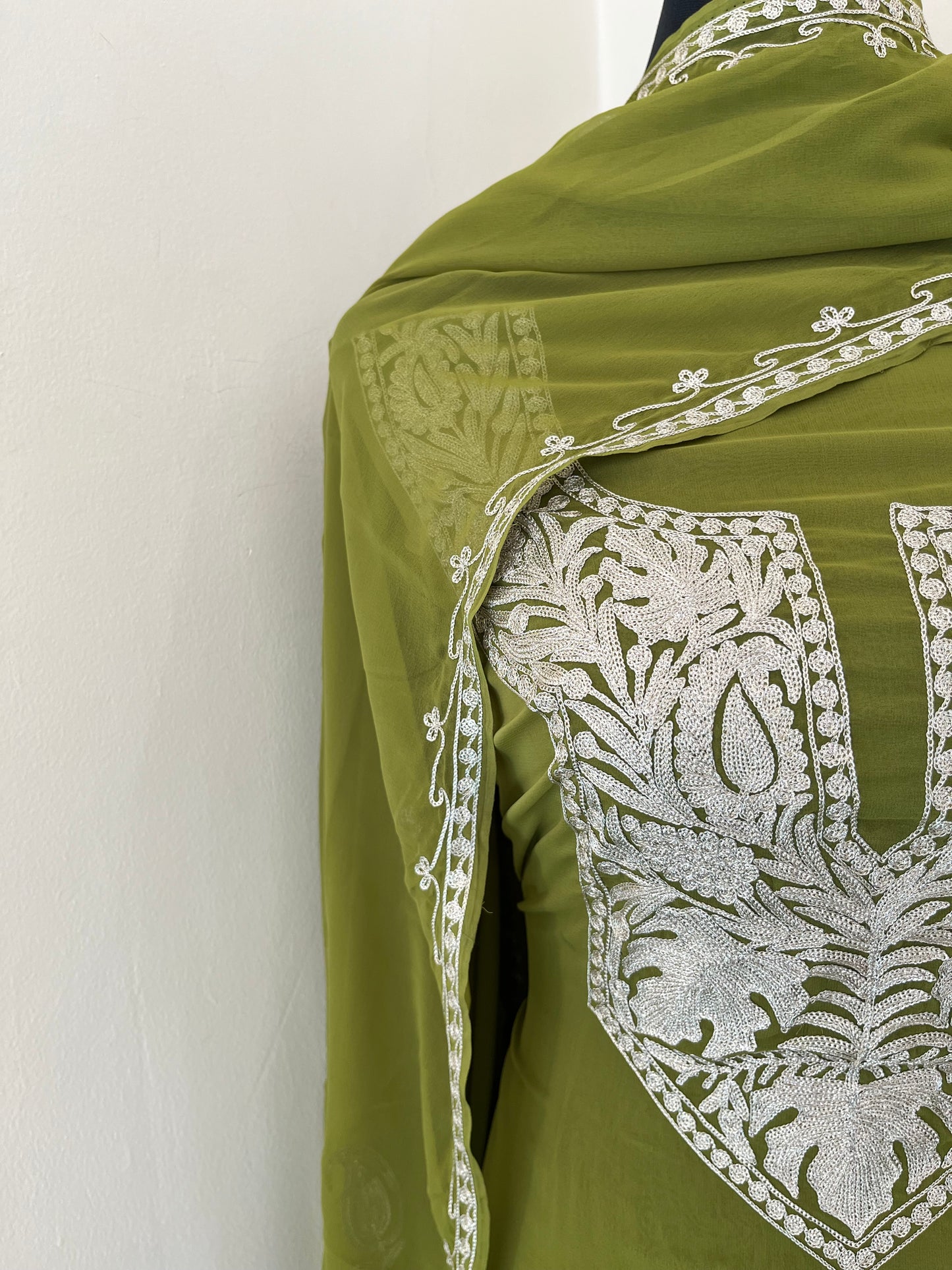 Henna Green Georgette 3pc Kashmiri Tilla Suit