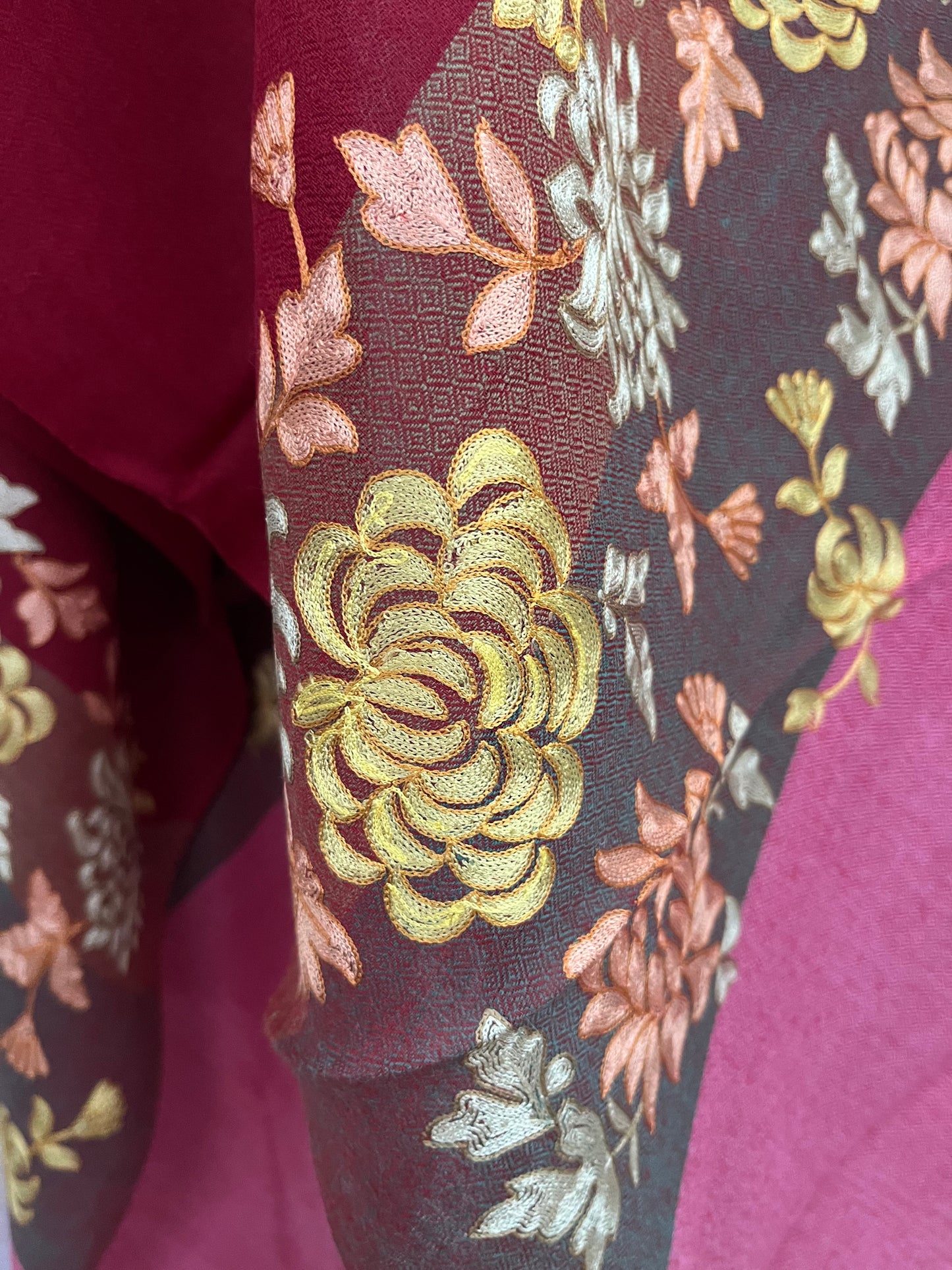 Fine Wool Kashmiri Embroidered stole