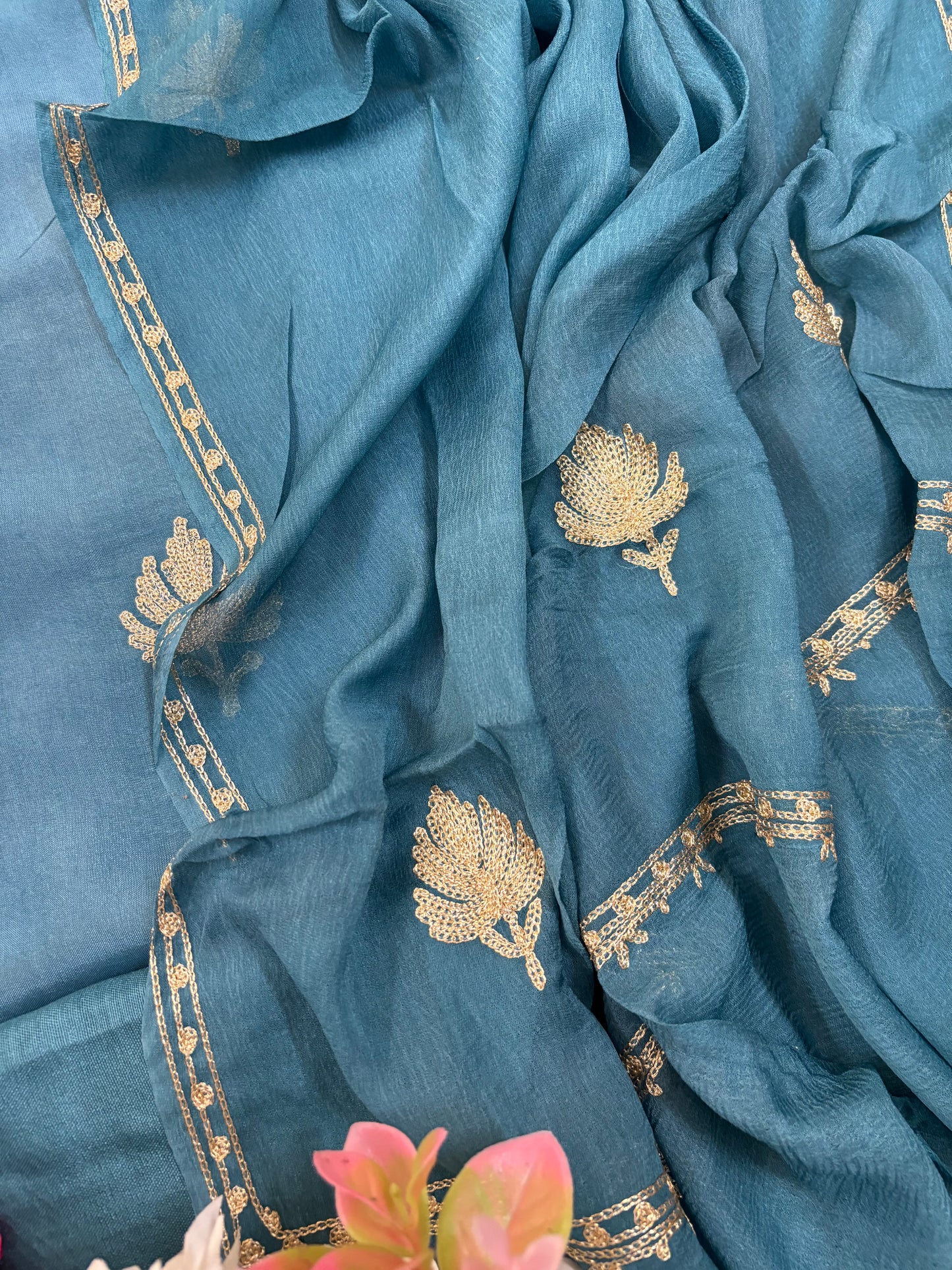 Sanam’ Pastel Blue Silk Tilla Kashmiri Suit