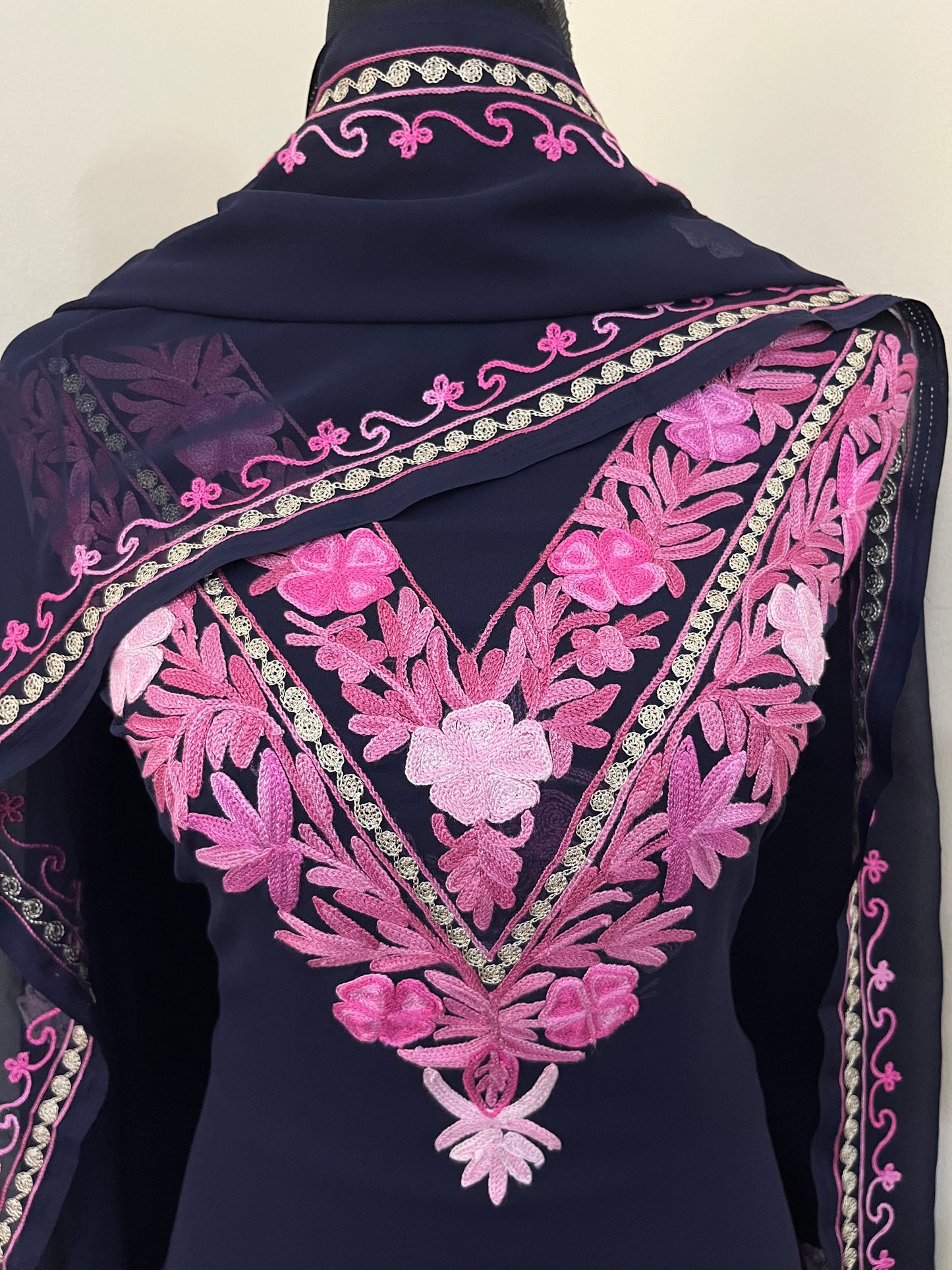 Navy blue Georgette 3 Pc Aari Embroidered Suit Set