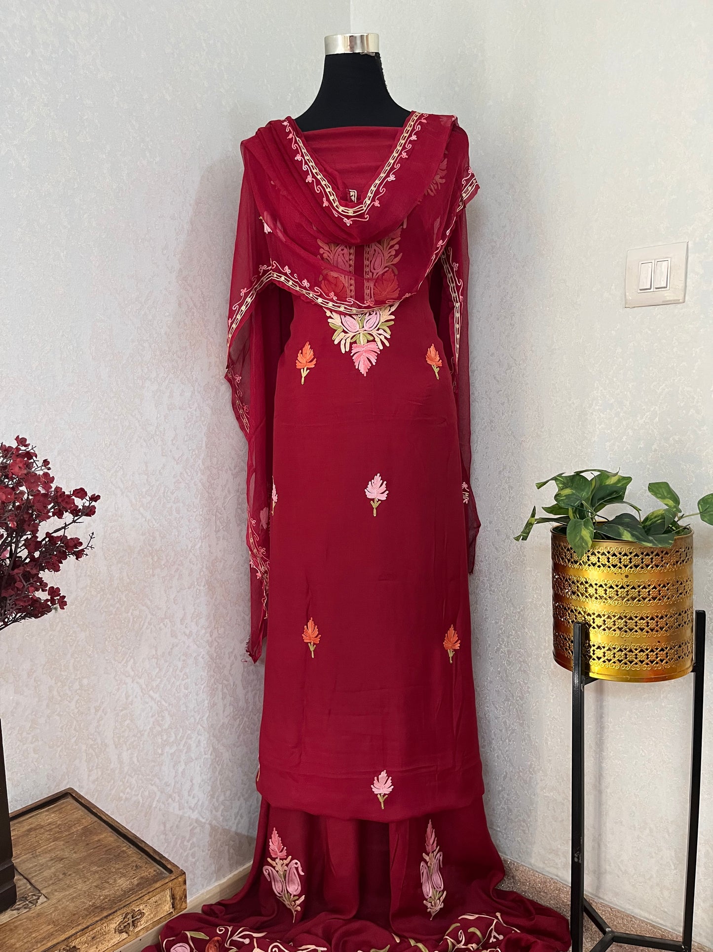 Maroon Muslin Cotton Jaal Sleeves Kashmiri 3pc Suit