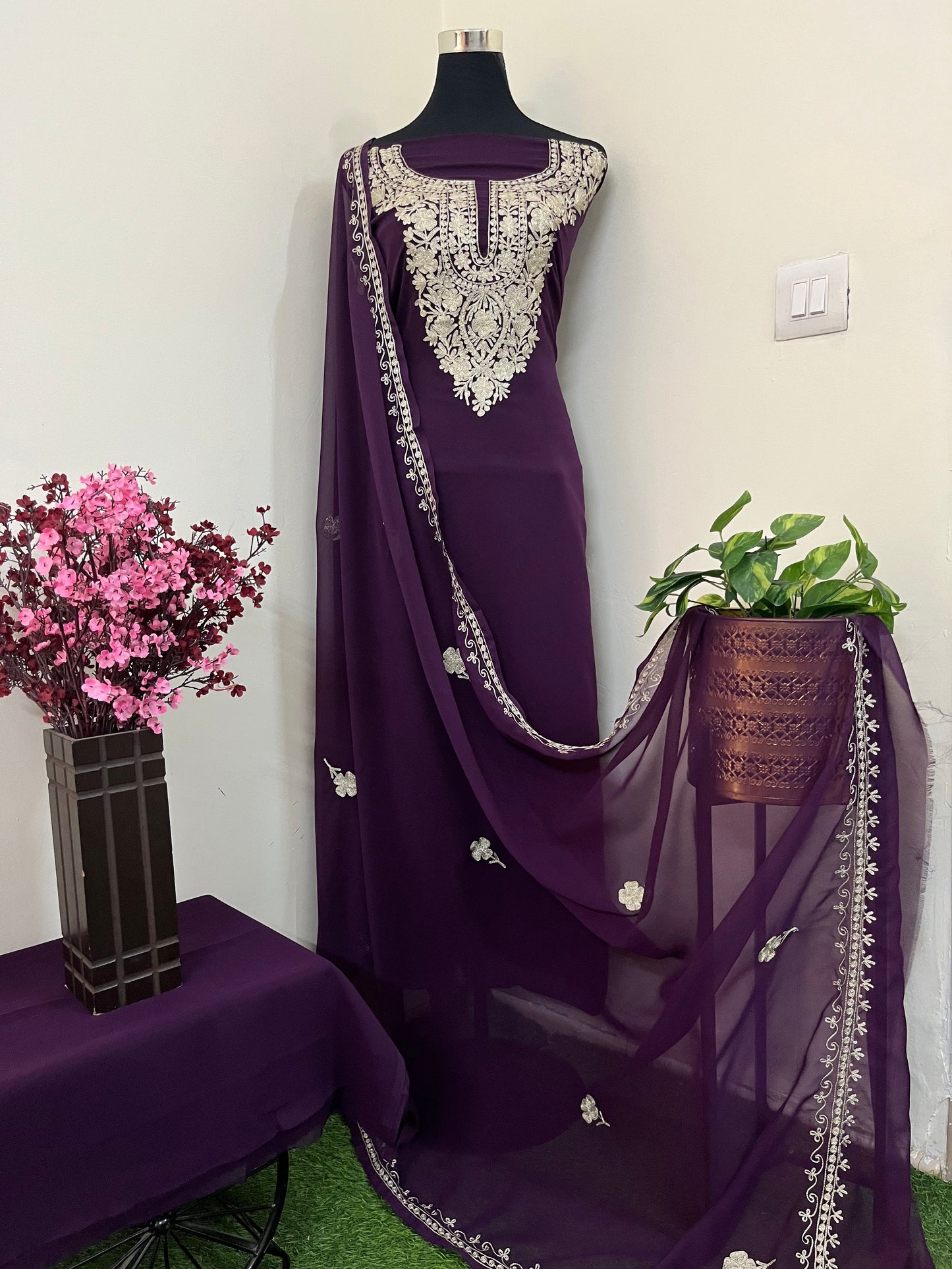 Wine Georgette 3pc Kashmiri Tilla Suit