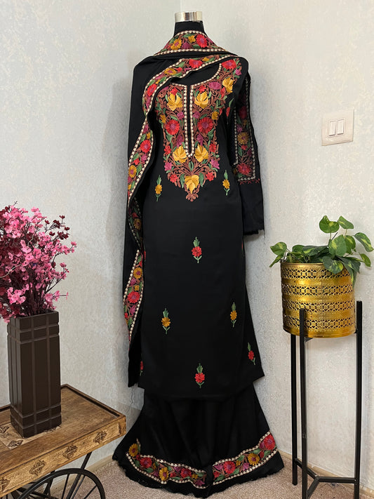 Black Pure Wool Aari Embroidered 3pc Suit Stole