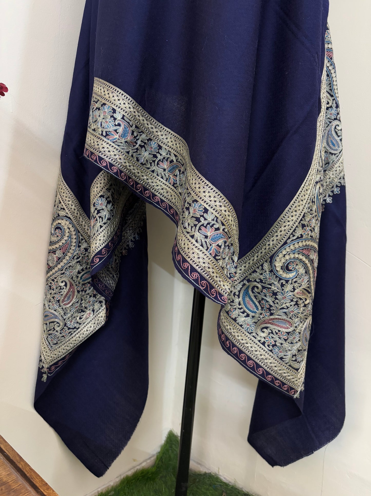 Midnight Blue Ambi Bael Kashmiri Stole