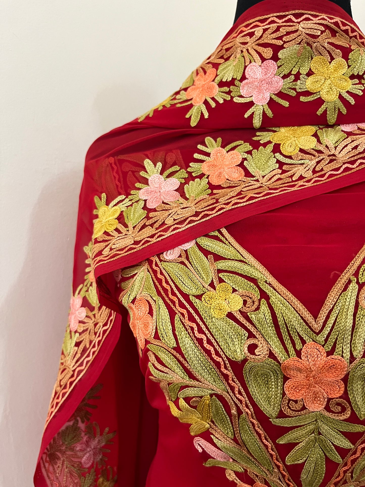 Red Georgette 3 Pc Kashmiri Suit