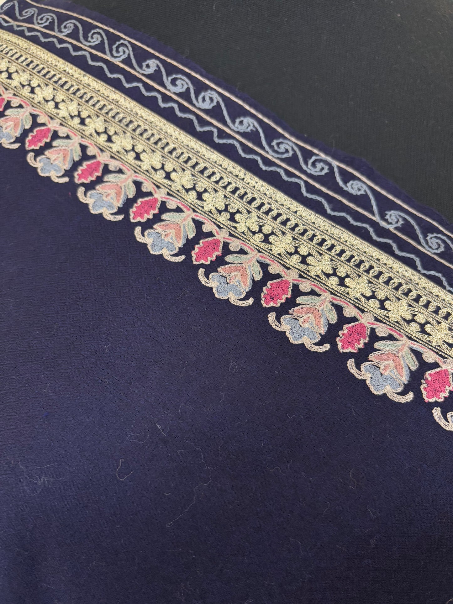 Midnight Blue Ambi Bael Kashmiri Stole