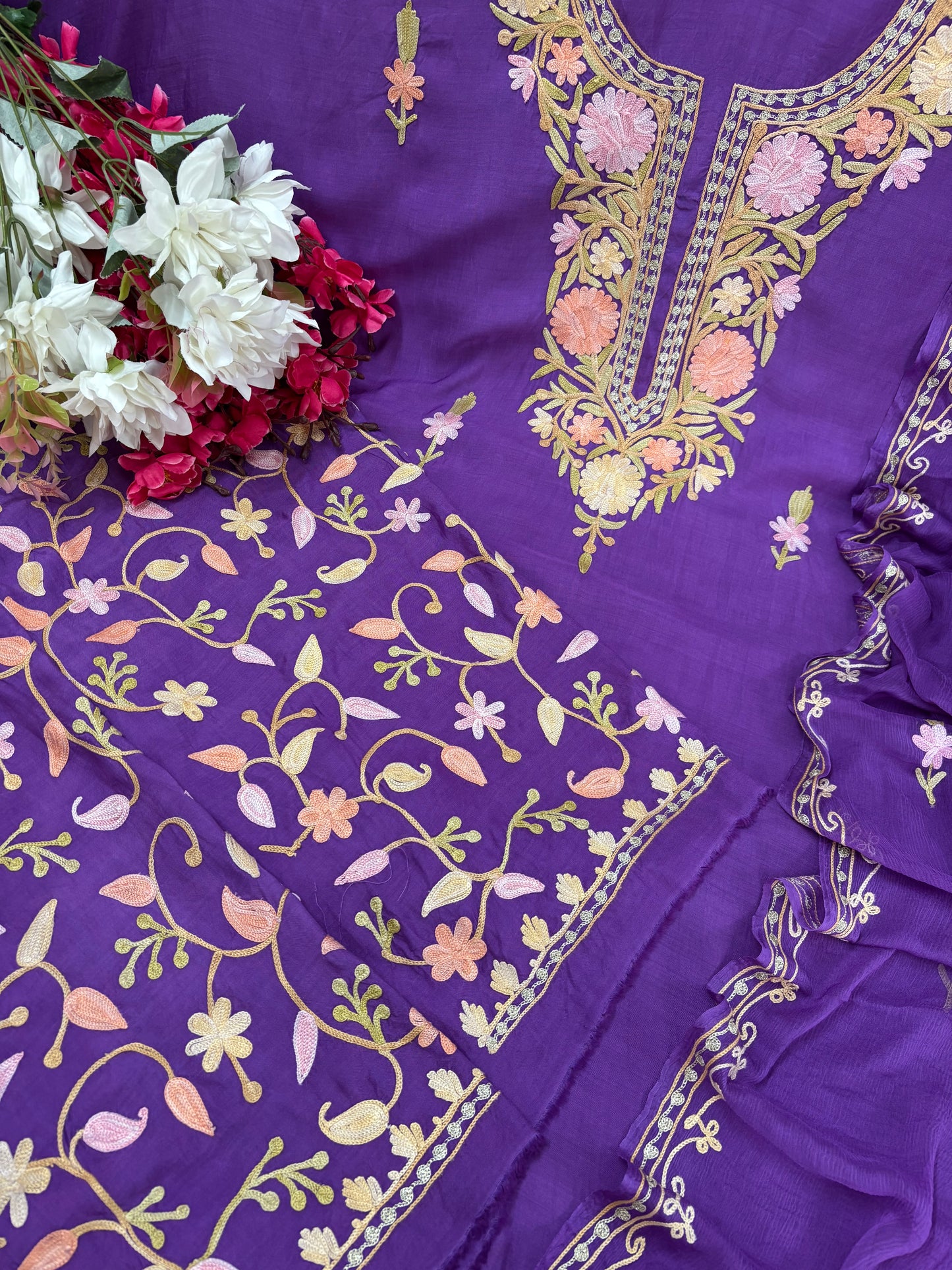 Lilac Muslin Cotton Jaal Sleeves Kashmiri 3pc Suit