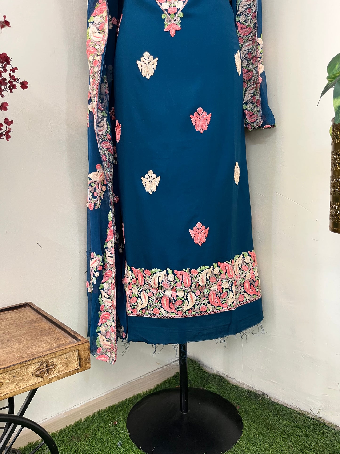 Blue Rayon Cotton Kashmiri 3pc set