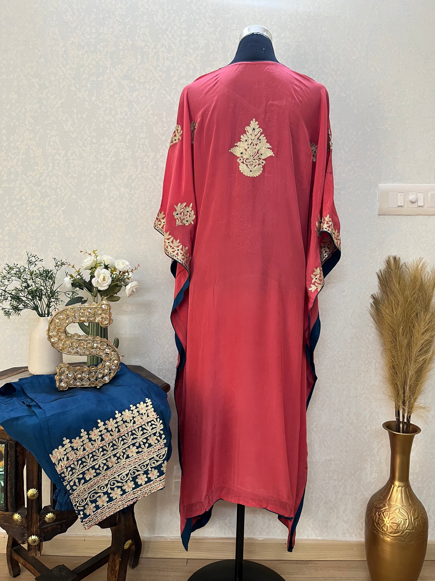 Pink Crape Kashmiri Kaftan Set size (44)