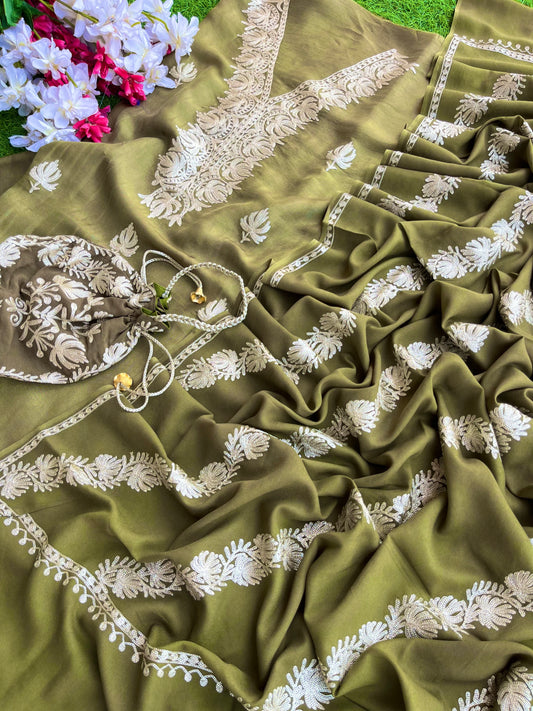 Sanam Heena Green Silk Kashmiri Suit with Potli