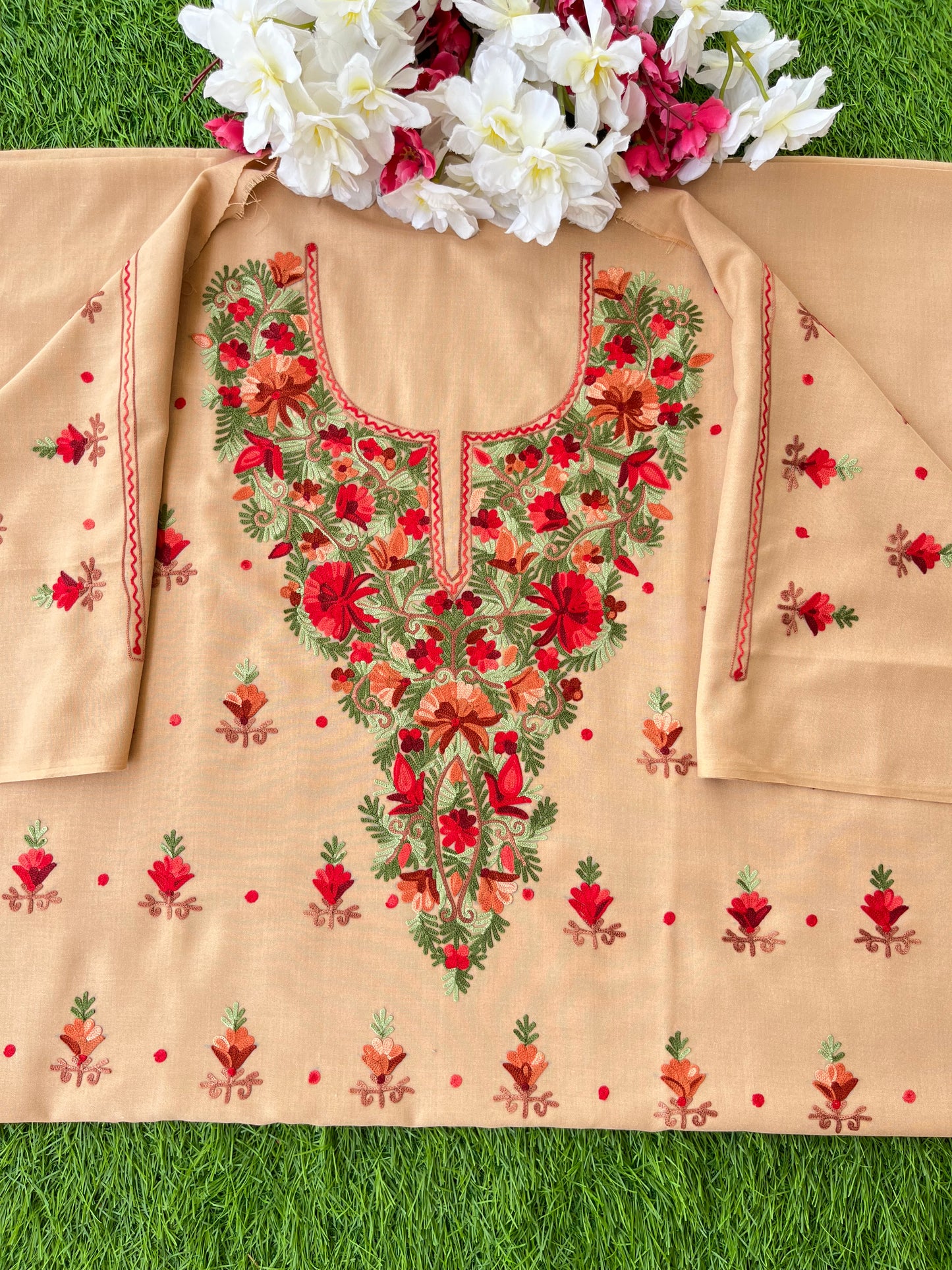 Faun Cotton Two Piece Set (Aari Embroidered)
