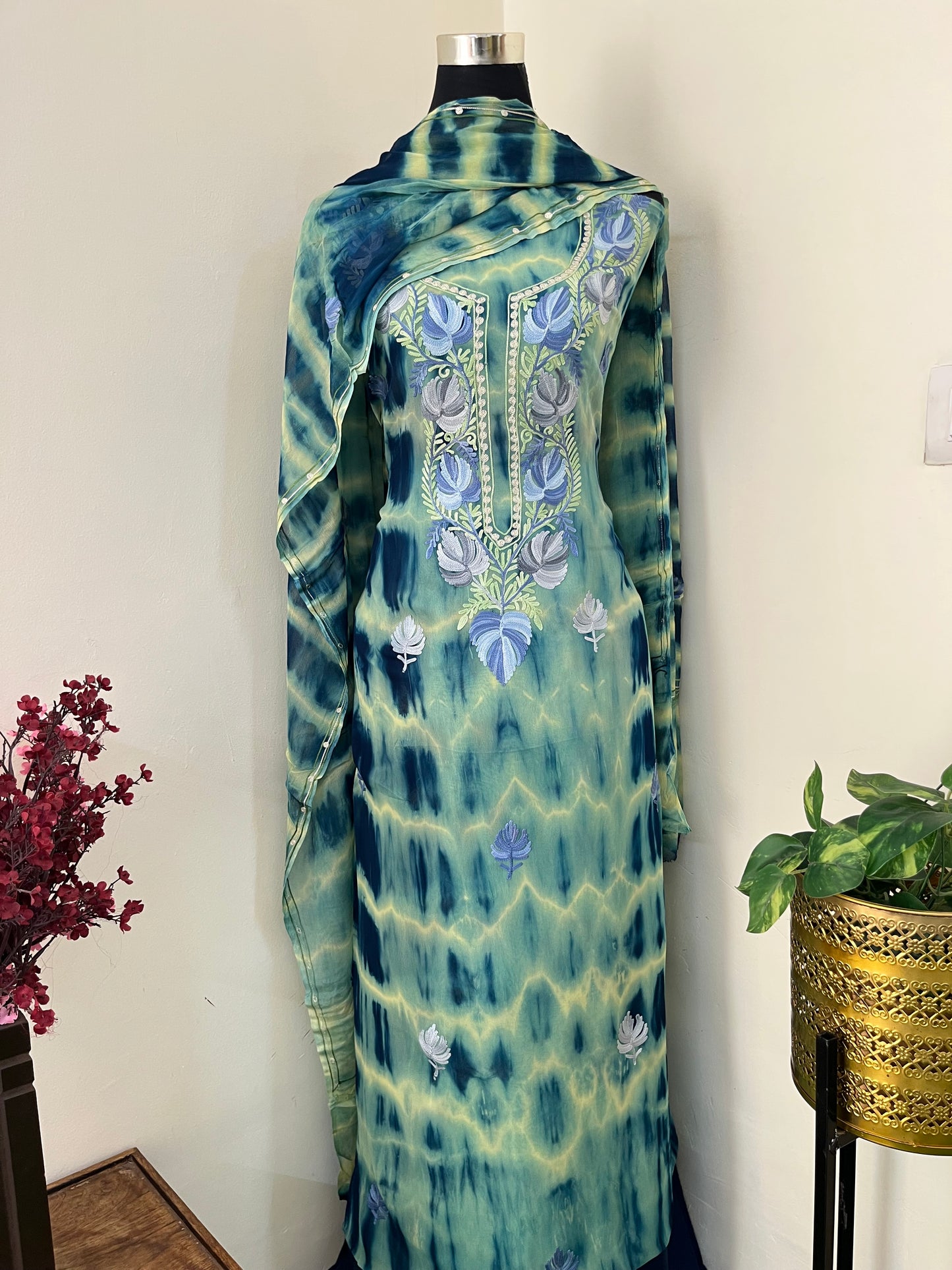 Jade Green Pure Georgette Ty Dy Kashmiri Suit