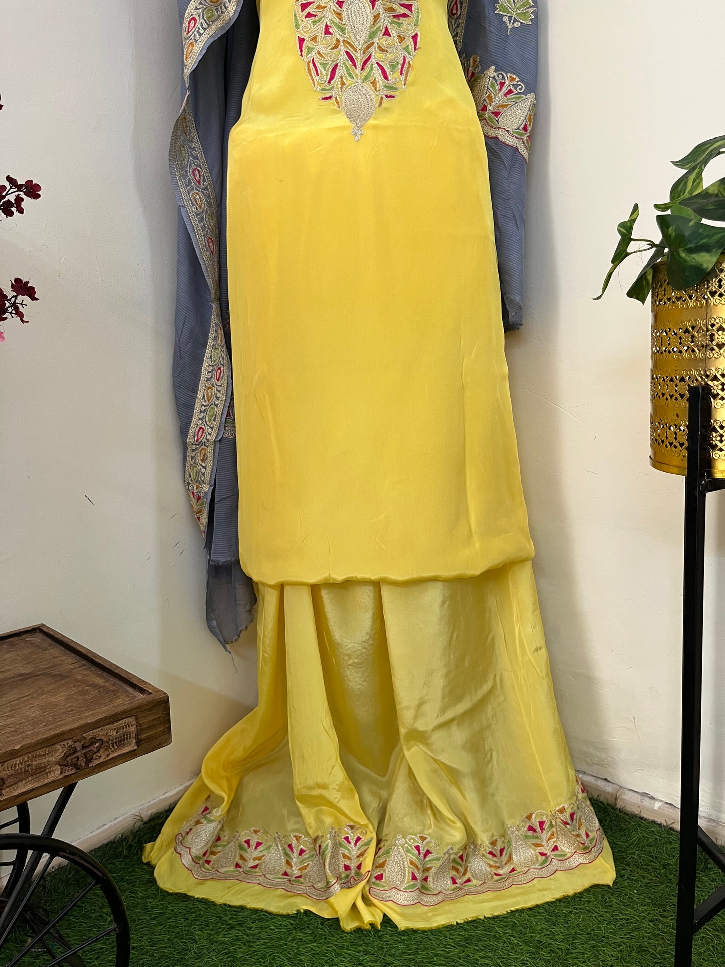 ‘Kalaa’ Lemon Yellow Crape Kashmiri Suit