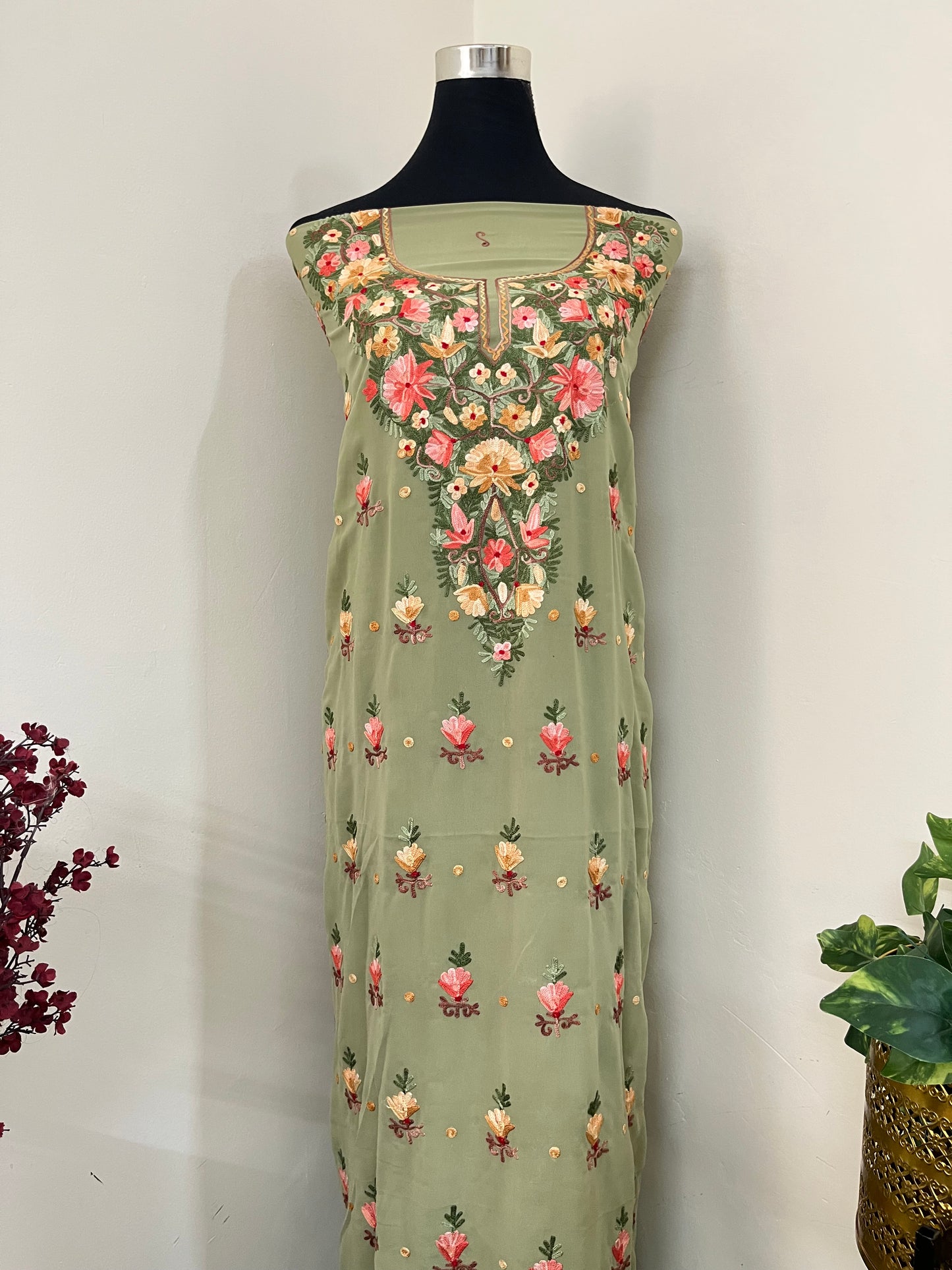 Pastel Green Georgette Kashmiri Kurta Material