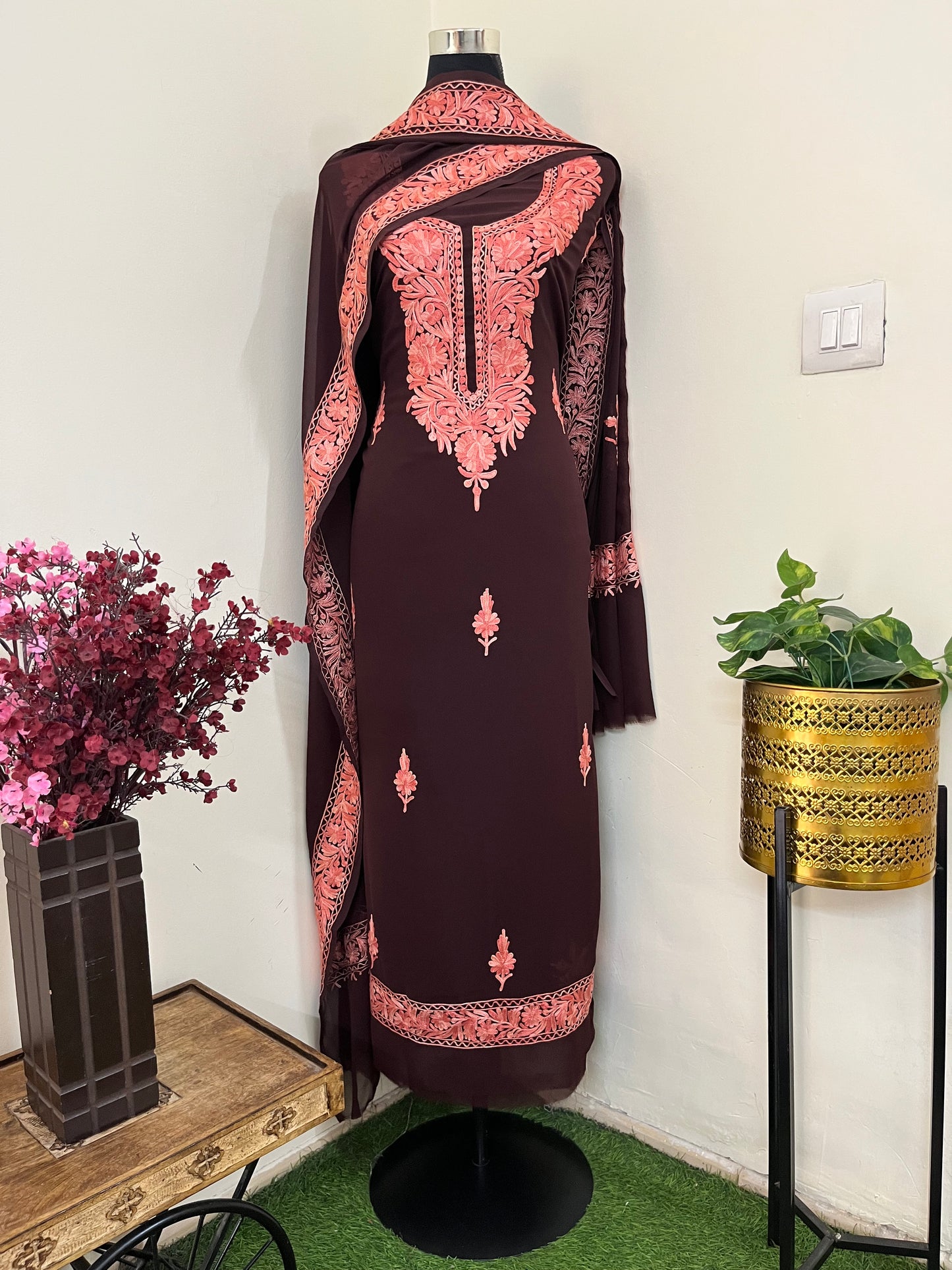 Brown Georgette 3pc Kashmiri Suit