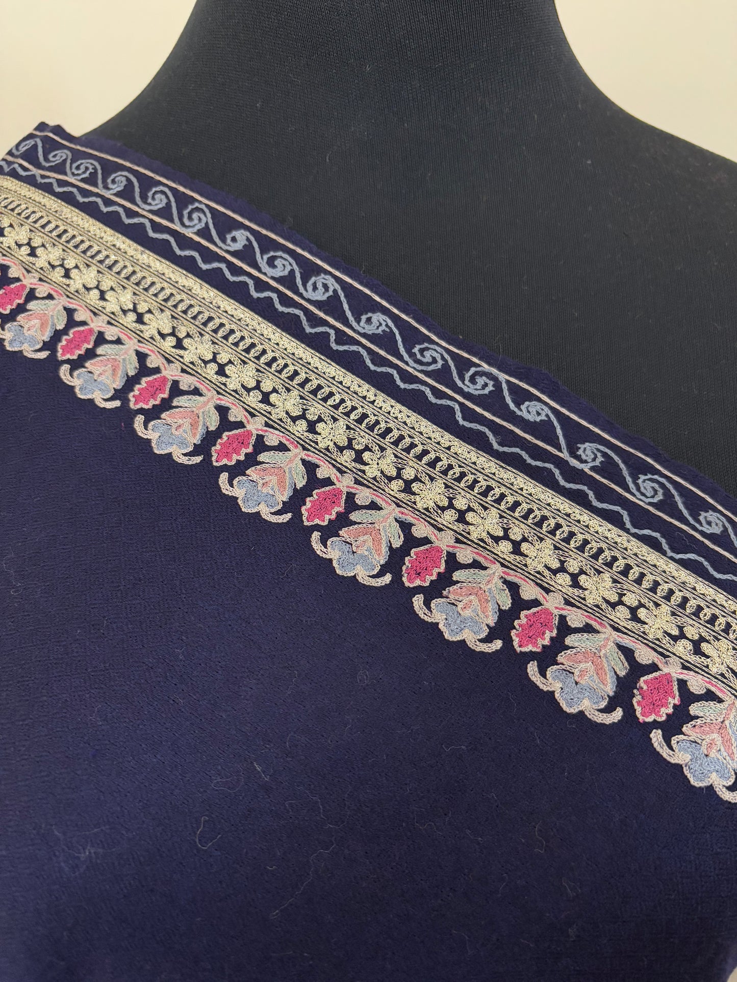 Midnight Blue Ambi Bael Kashmiri Stole