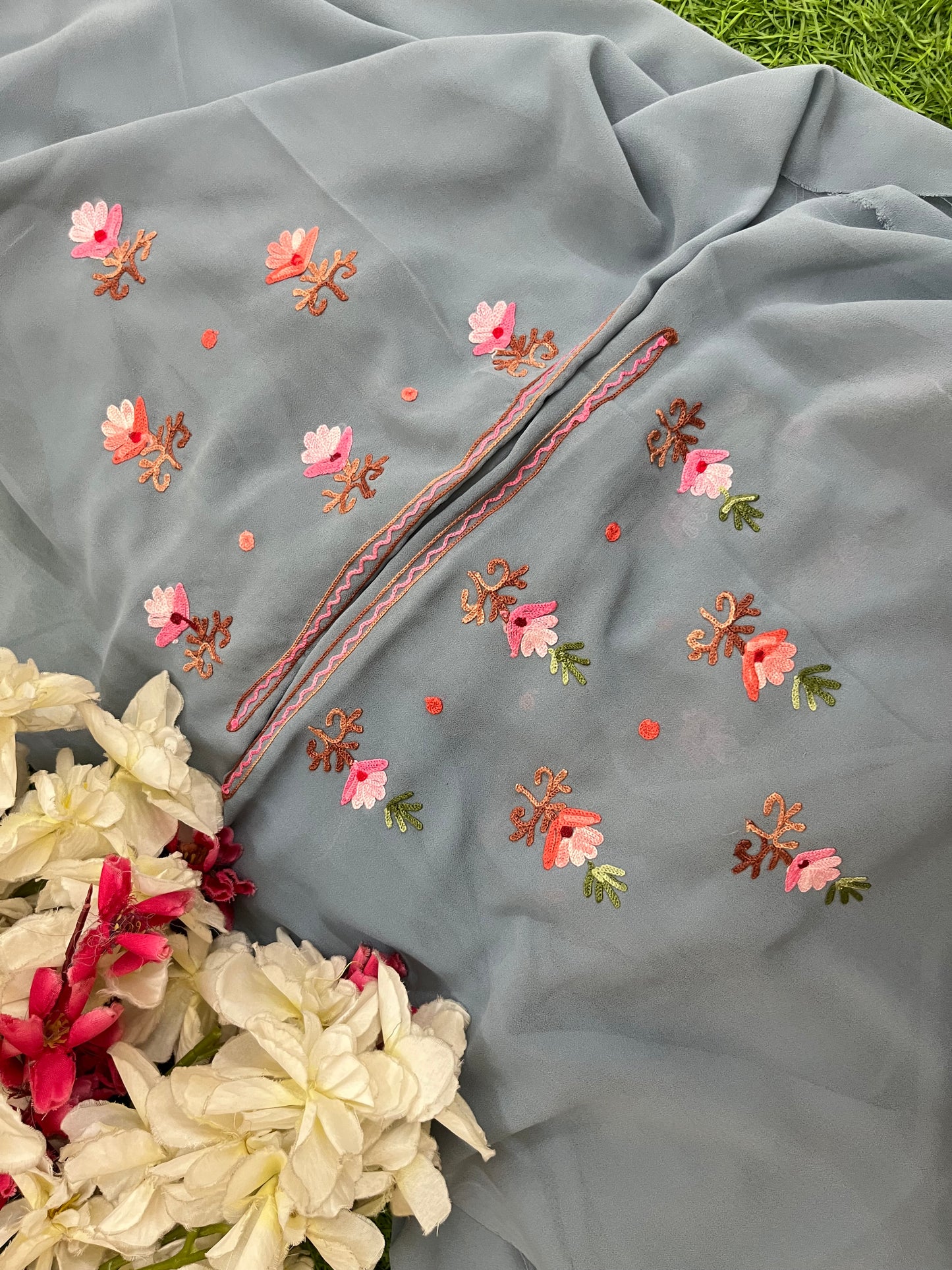 English Grey Georgette Kashmiri Kurta Material