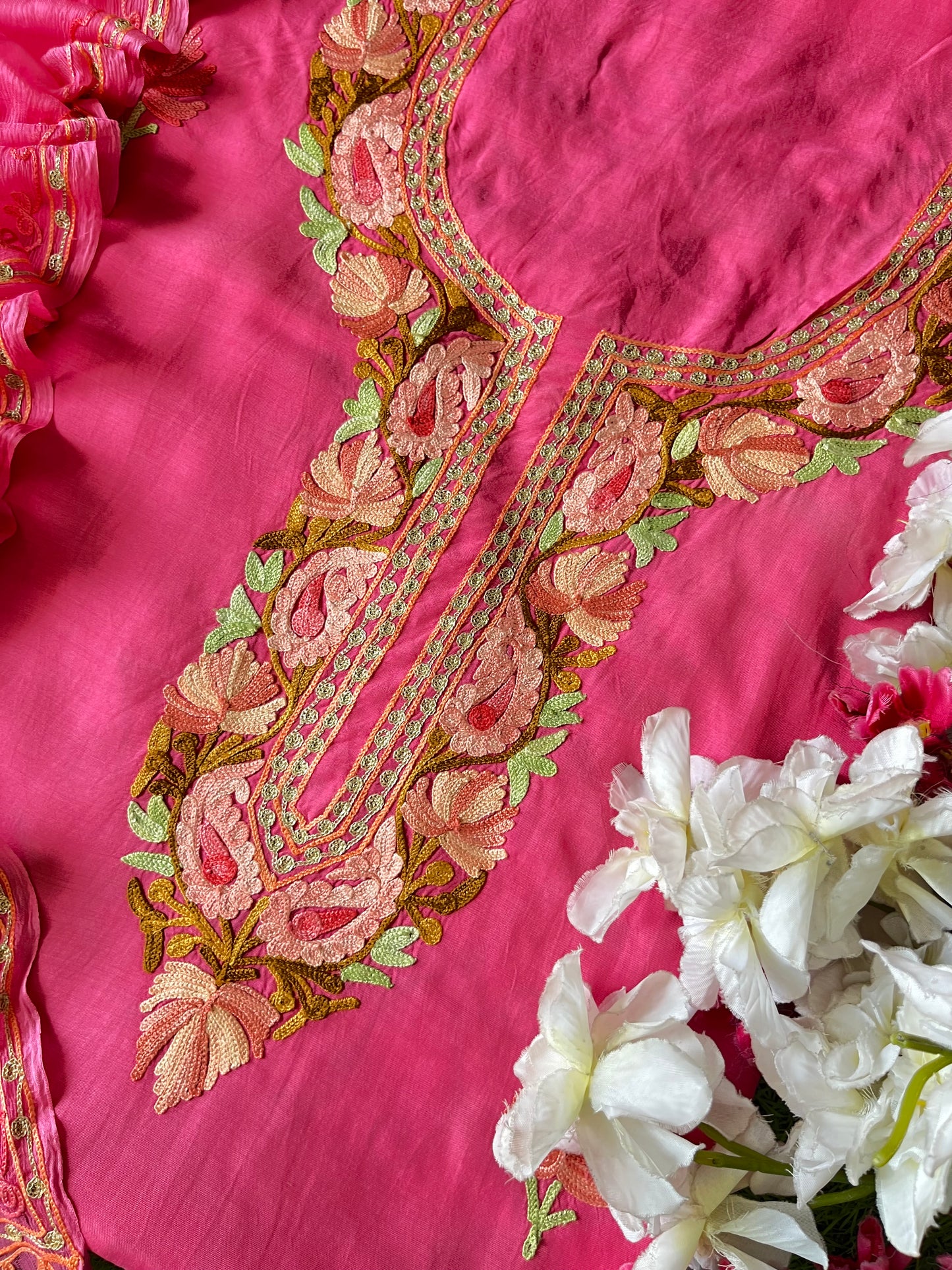 Pink Muslin Cotton Jaal Sleeves Kashmiri 3pc Suit
